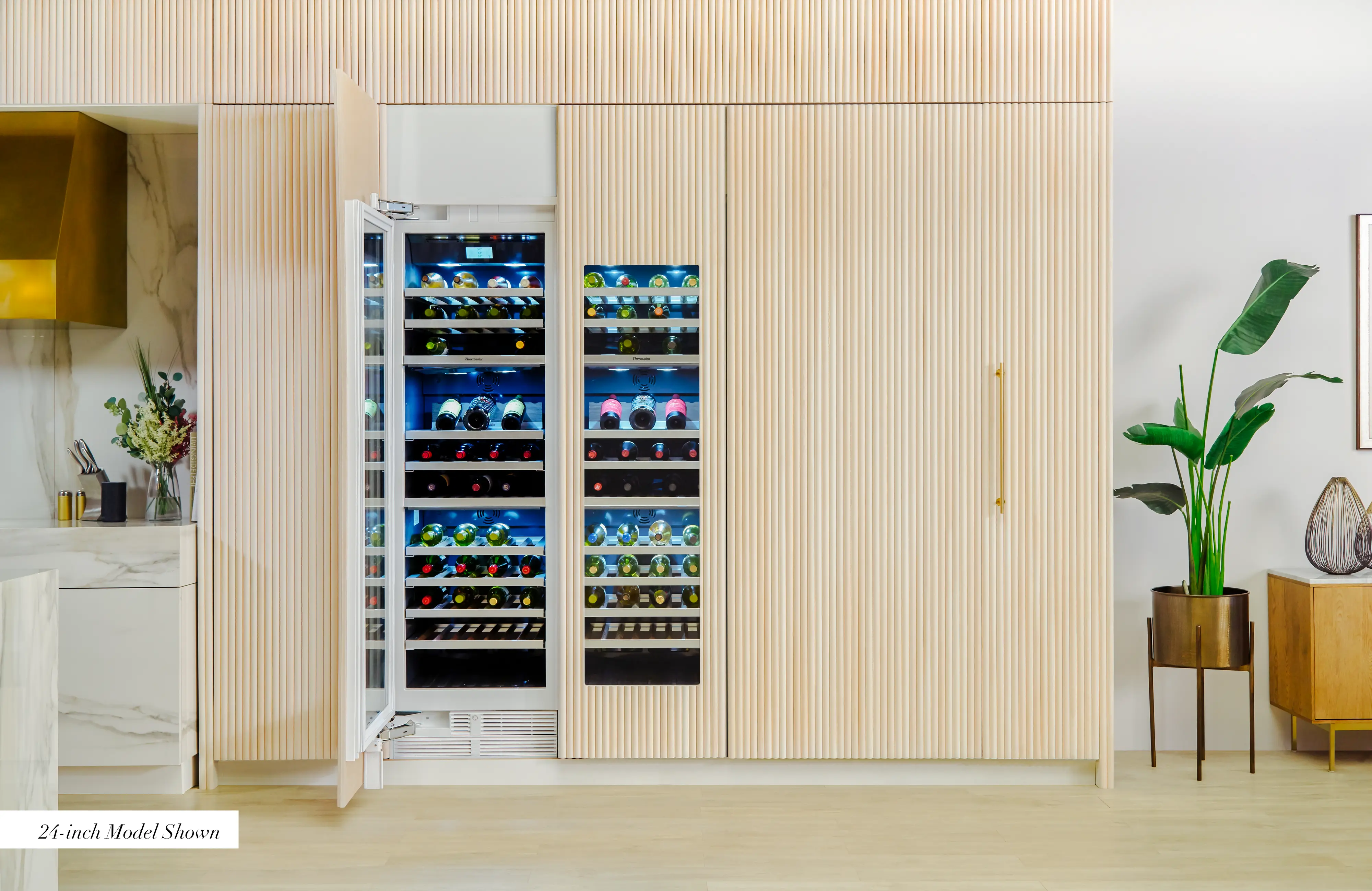 FreedomĀ® Built-in Wine Cooler 18'' Panel Ready T18IW905SP