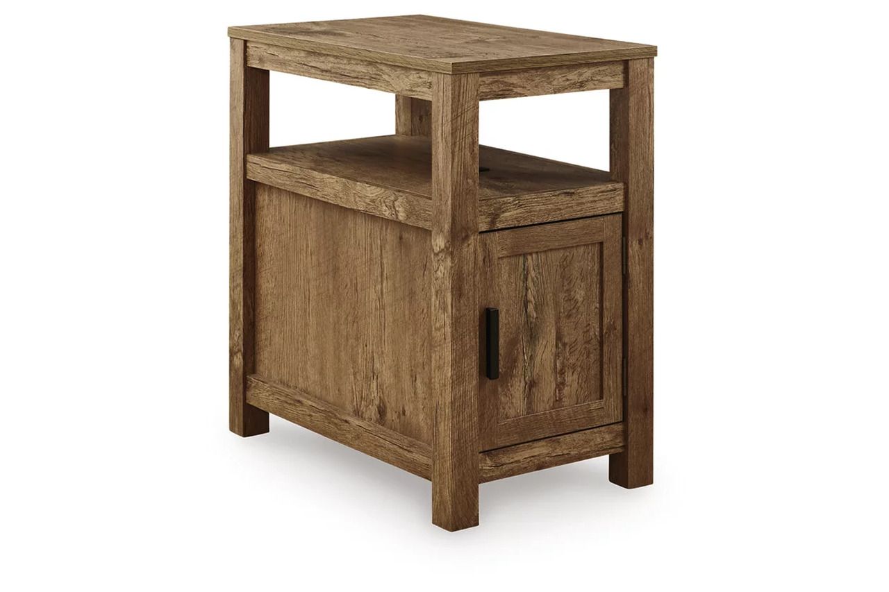 Fendenmore Chairside End Table In Brown T190117