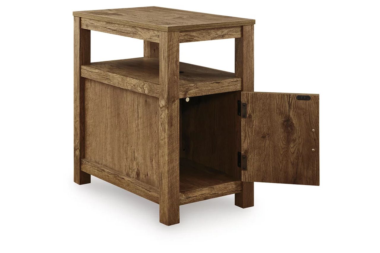 Fendenmore Chairside End Table In Brown T190117