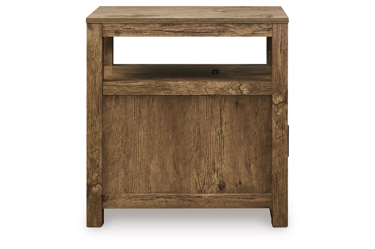 Fendenmore Chairside End Table In Brown T190117