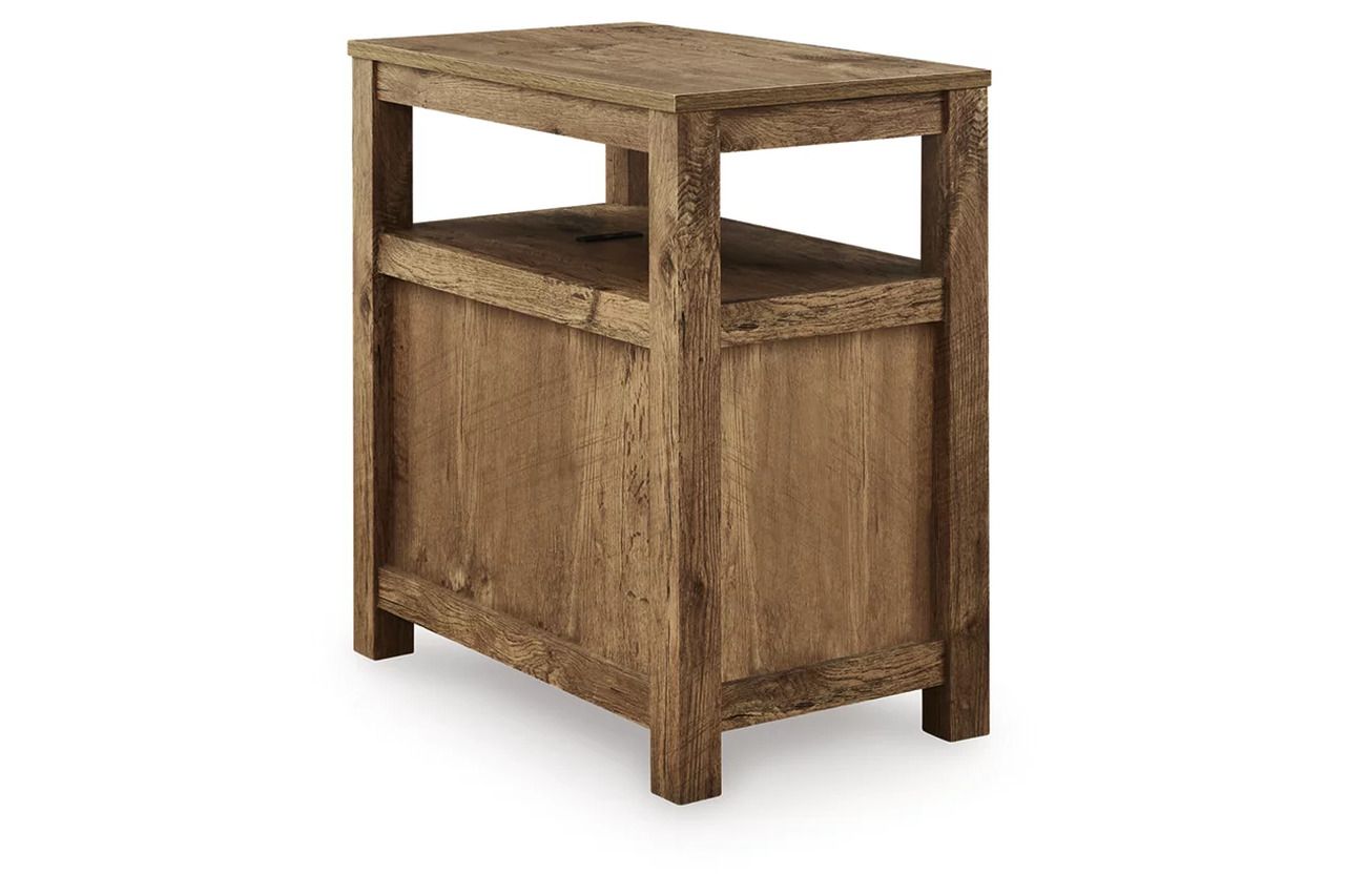Fendenmore Chairside End Table In Brown T190117