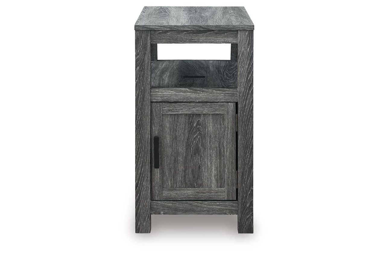 Fendenmore Chairside End Table In Gray T190317