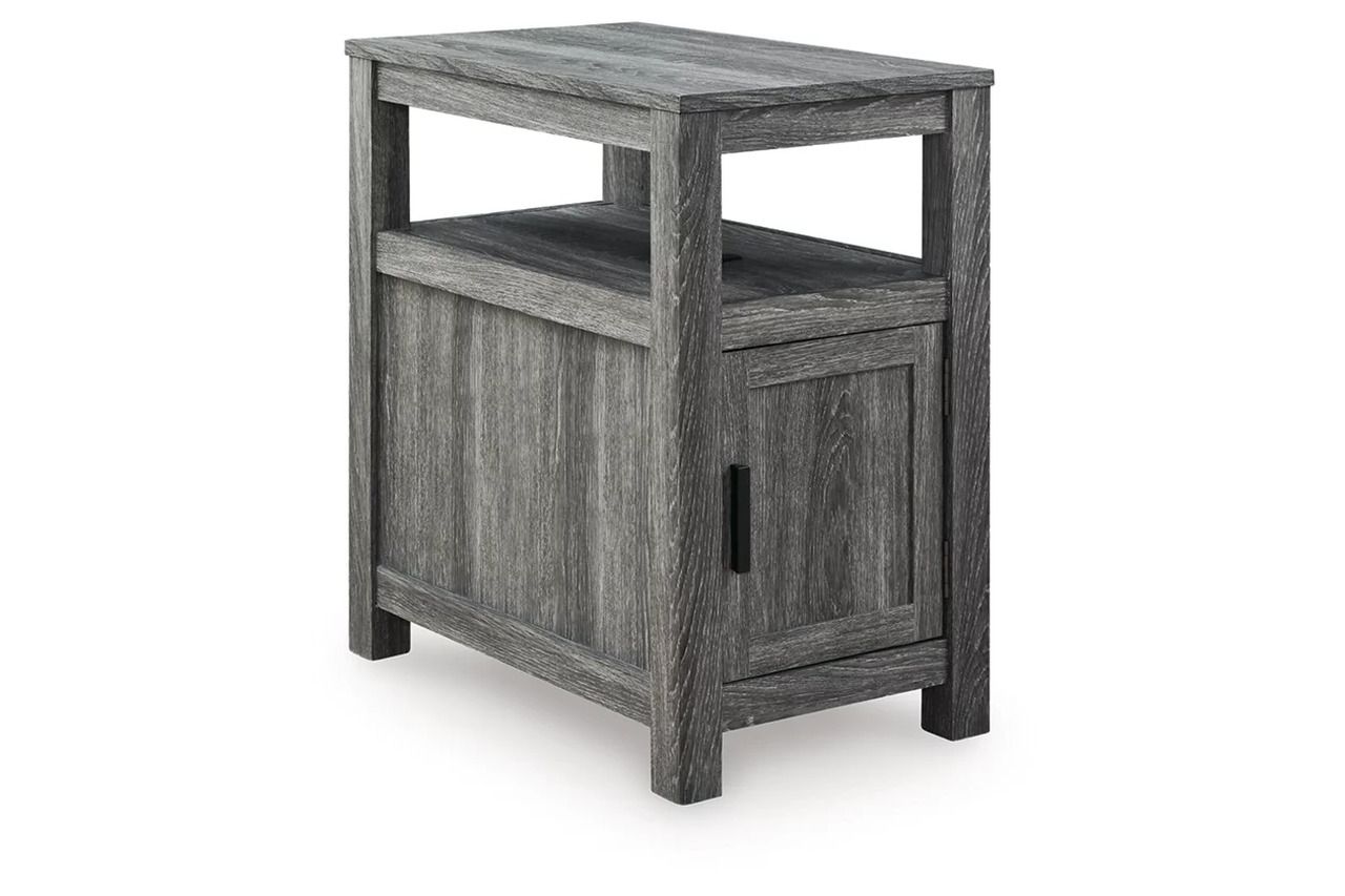Fendenmore Chairside End Table In Gray T190317