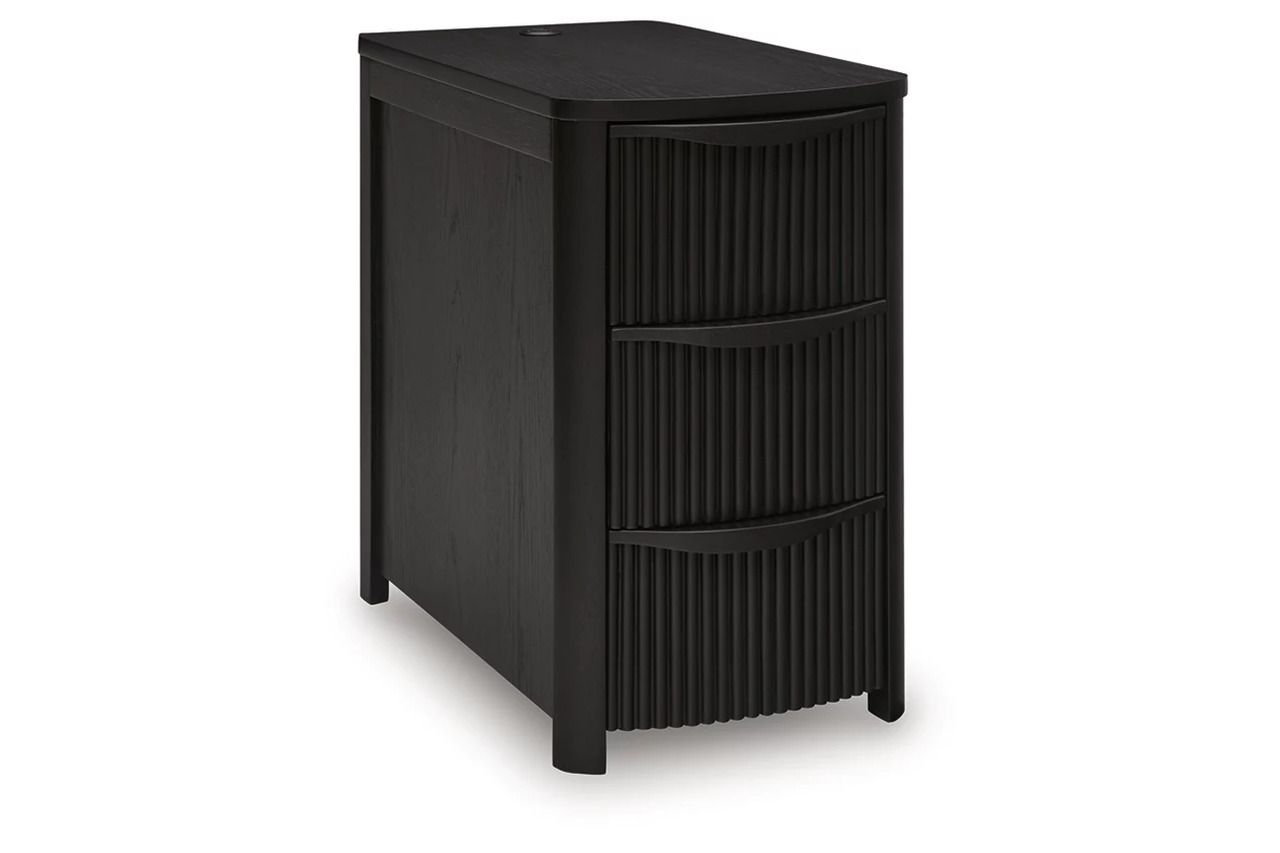 Camdill Chairside End Table In Black T208117