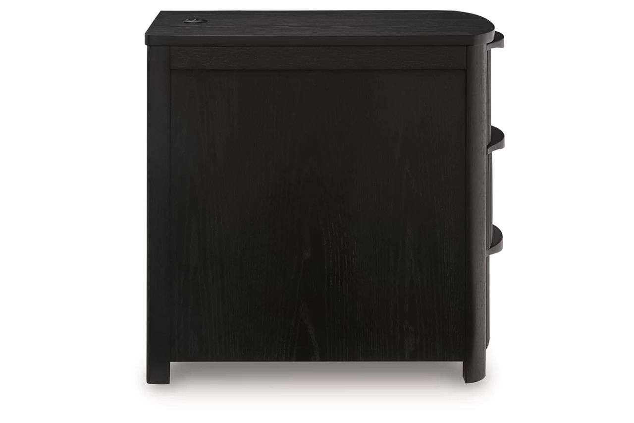 Camdill Chairside End Table In Black T208117