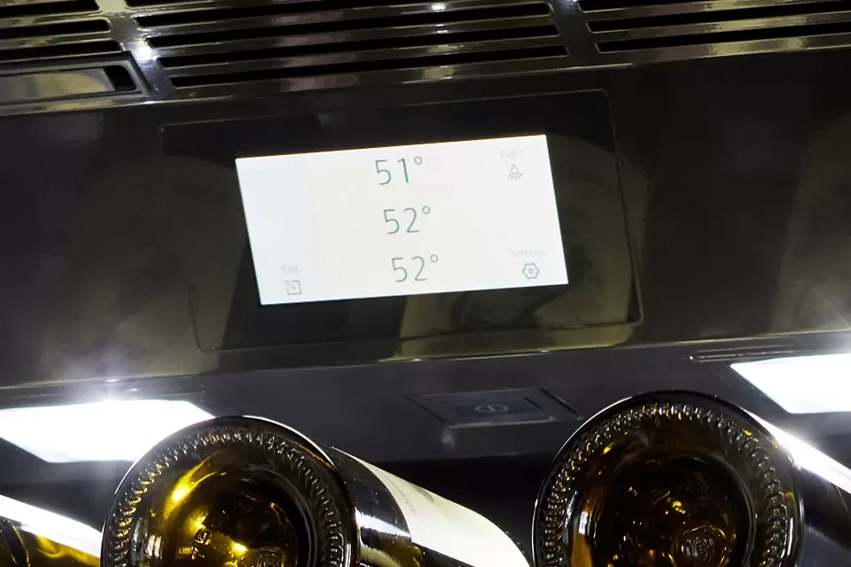 Three Independent Temperature Zones