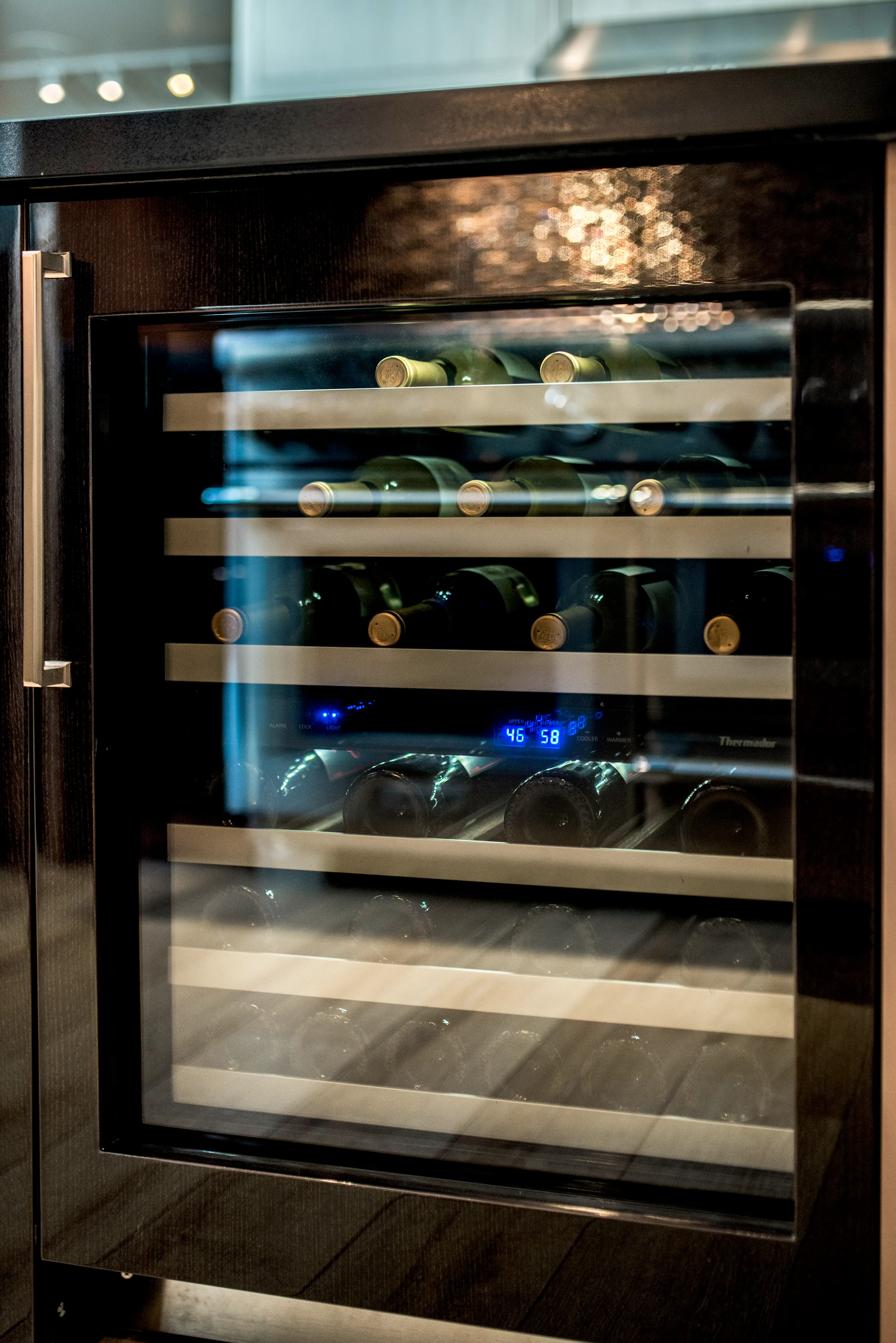 24-Inch Under-Counter Glass Door Refrigerator T24UR900RP