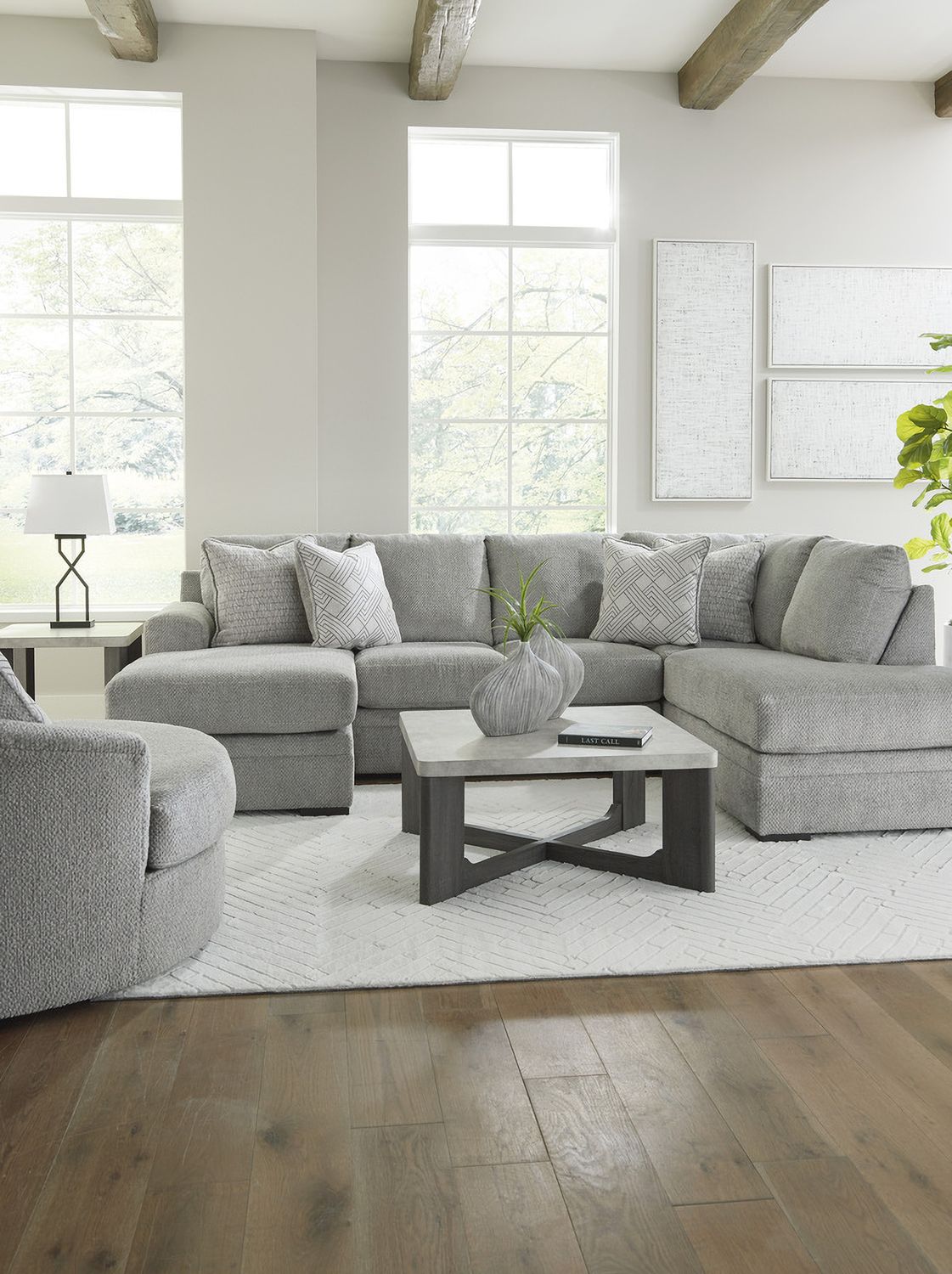 Sharstorm Gray Table Set of 3 T25113
