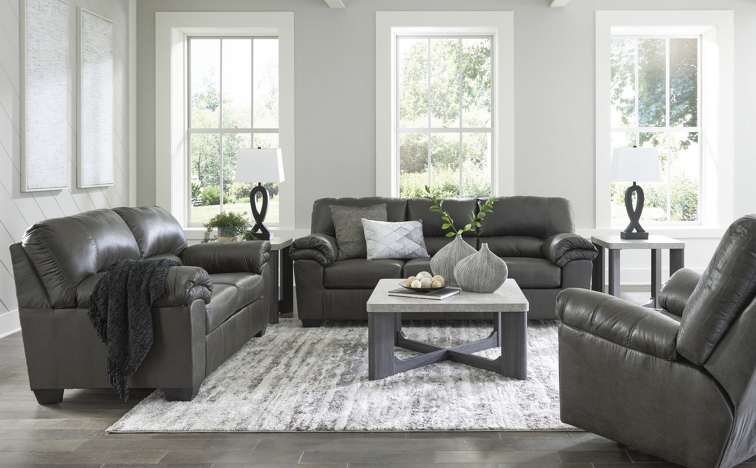 Sharstorm Gray Table Set of 3 T25113