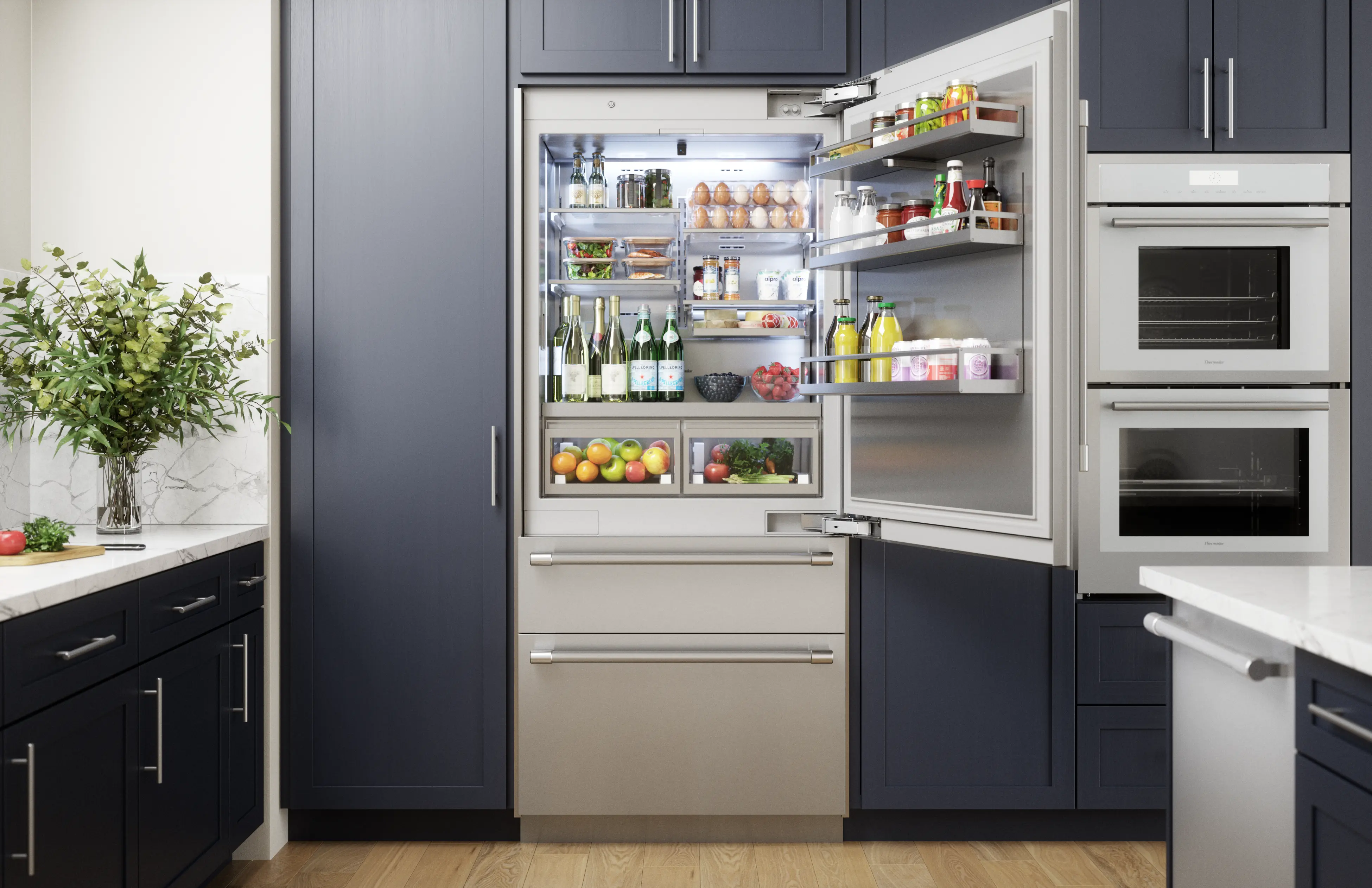 Freedom® Built-in Bottom Freezer 36'' Professional T36BB120SS