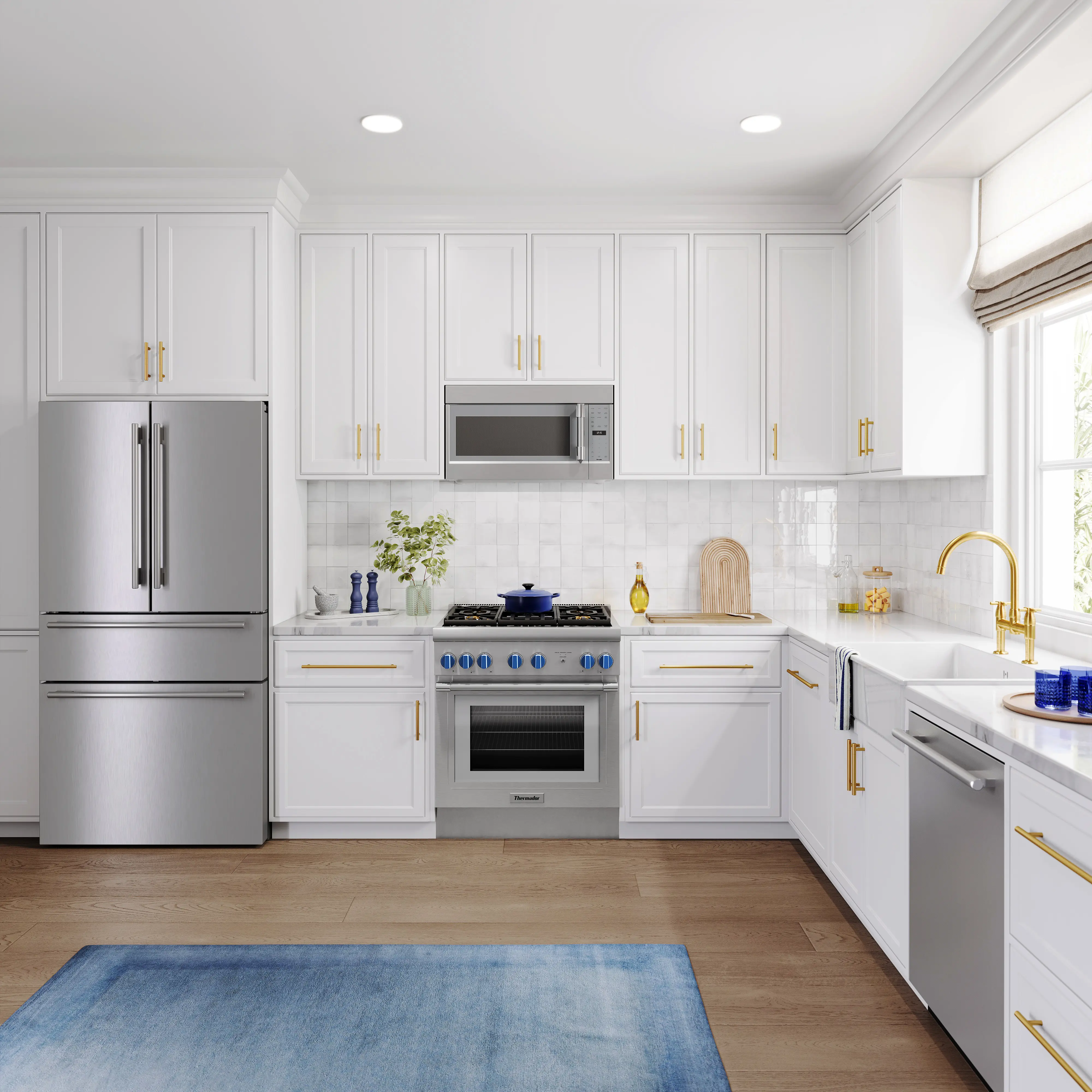 Freedom® Freestanding French Door Bottom Mount Refrigerator 36'' Masterpiece® T36FL810NS