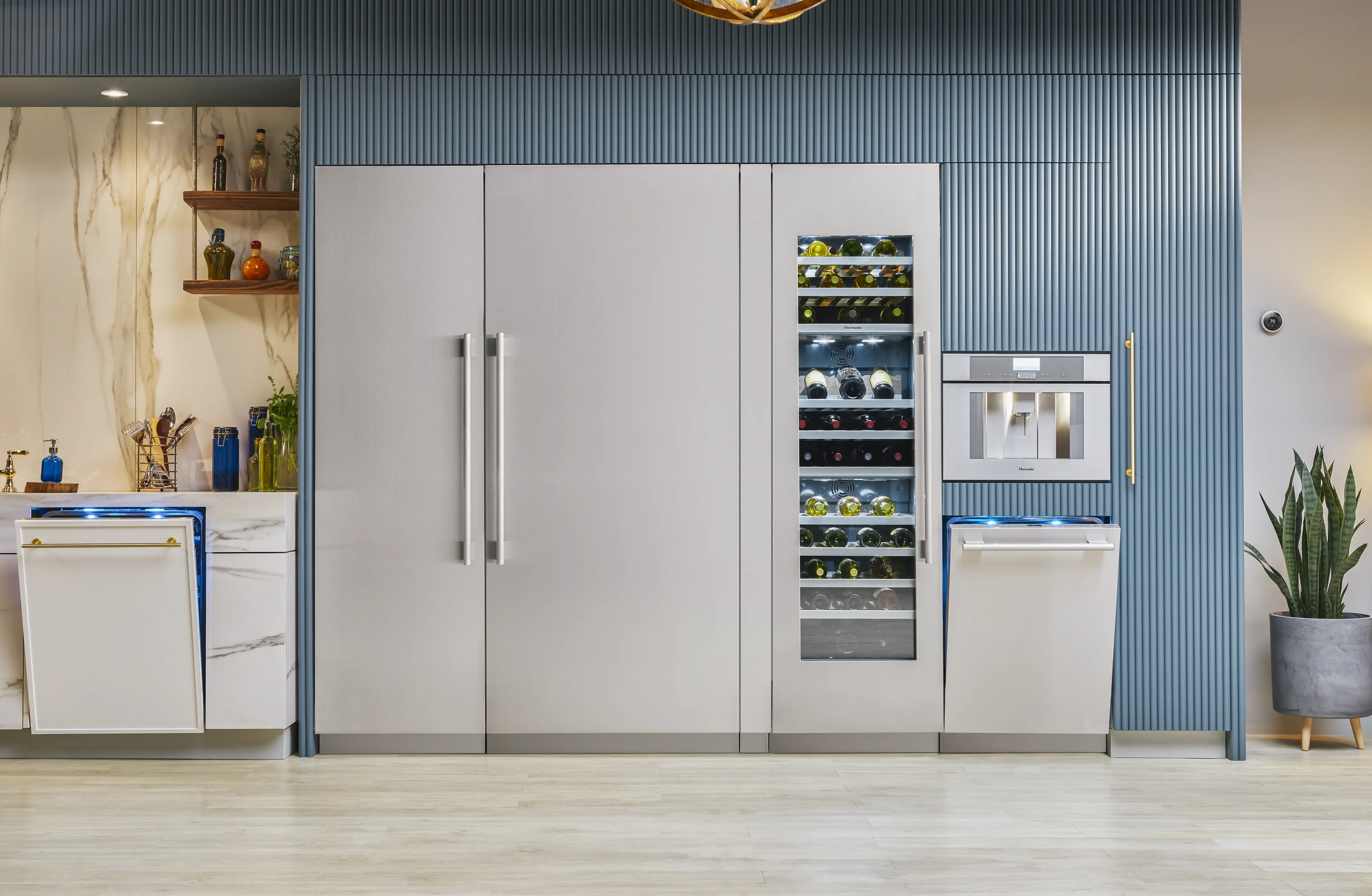FreedomĀ® Built-in Refrigerator Column 36'' Panel Ready T36IR905SP