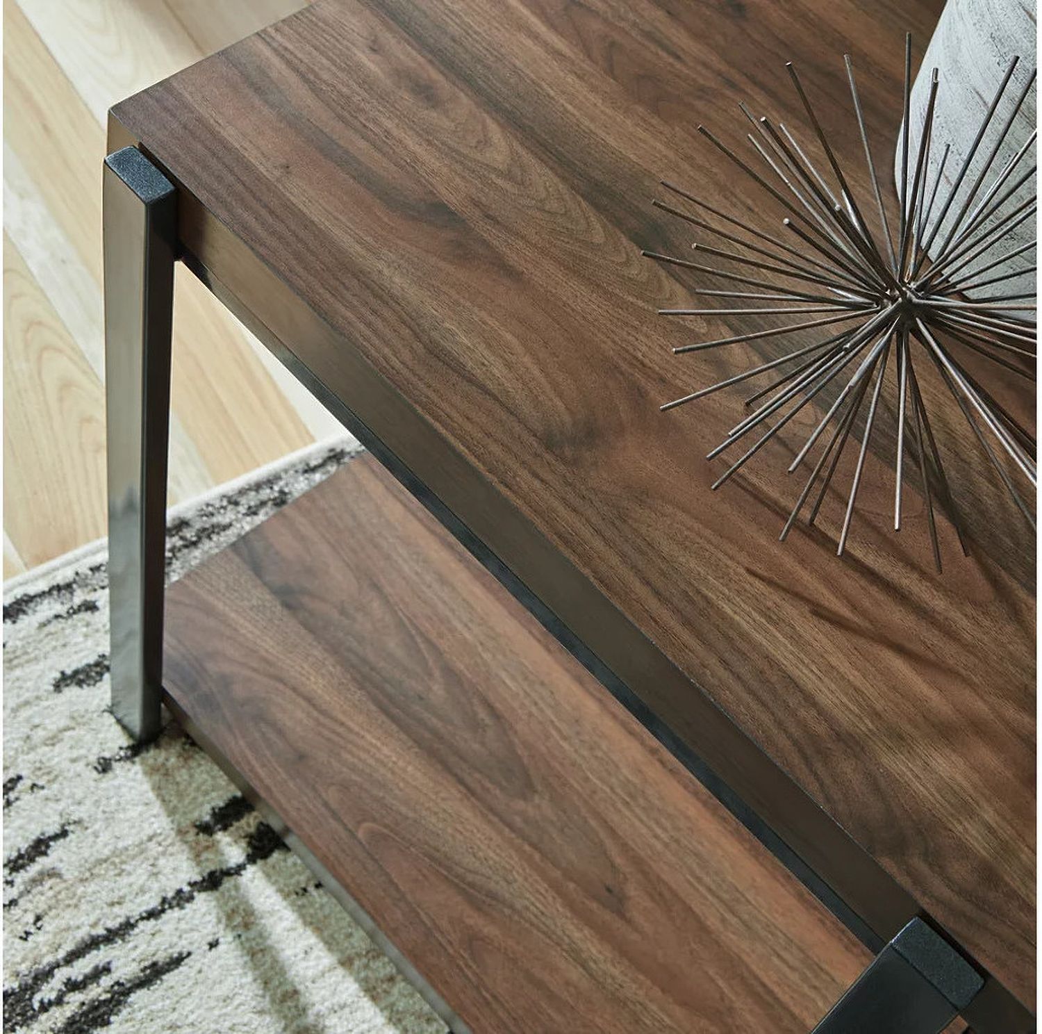 Trindwick Table Set of 3 In Brown and Gunmetal T38113