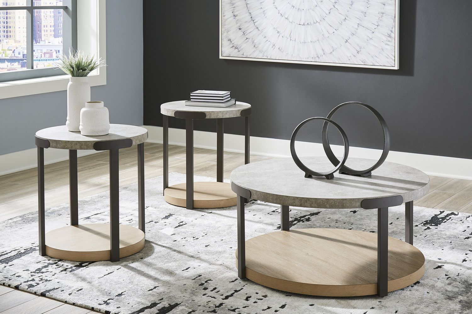 Darthurst Light Brown Table Set of 3 T38313