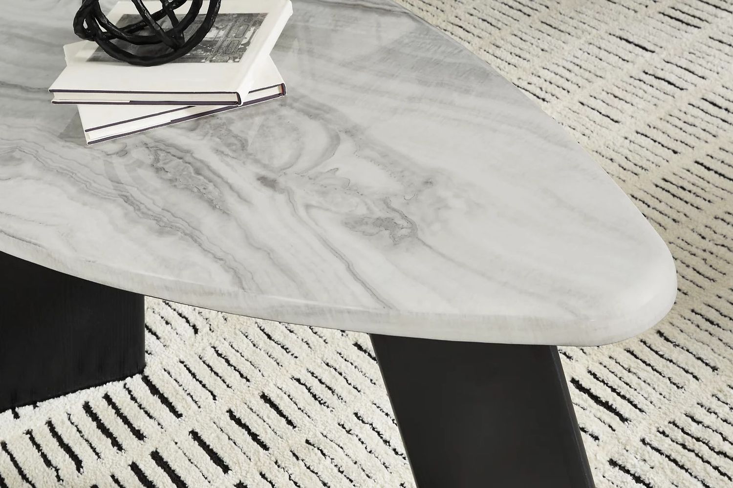 Lilyberg Table Set of 3 In Gray and Black T38913