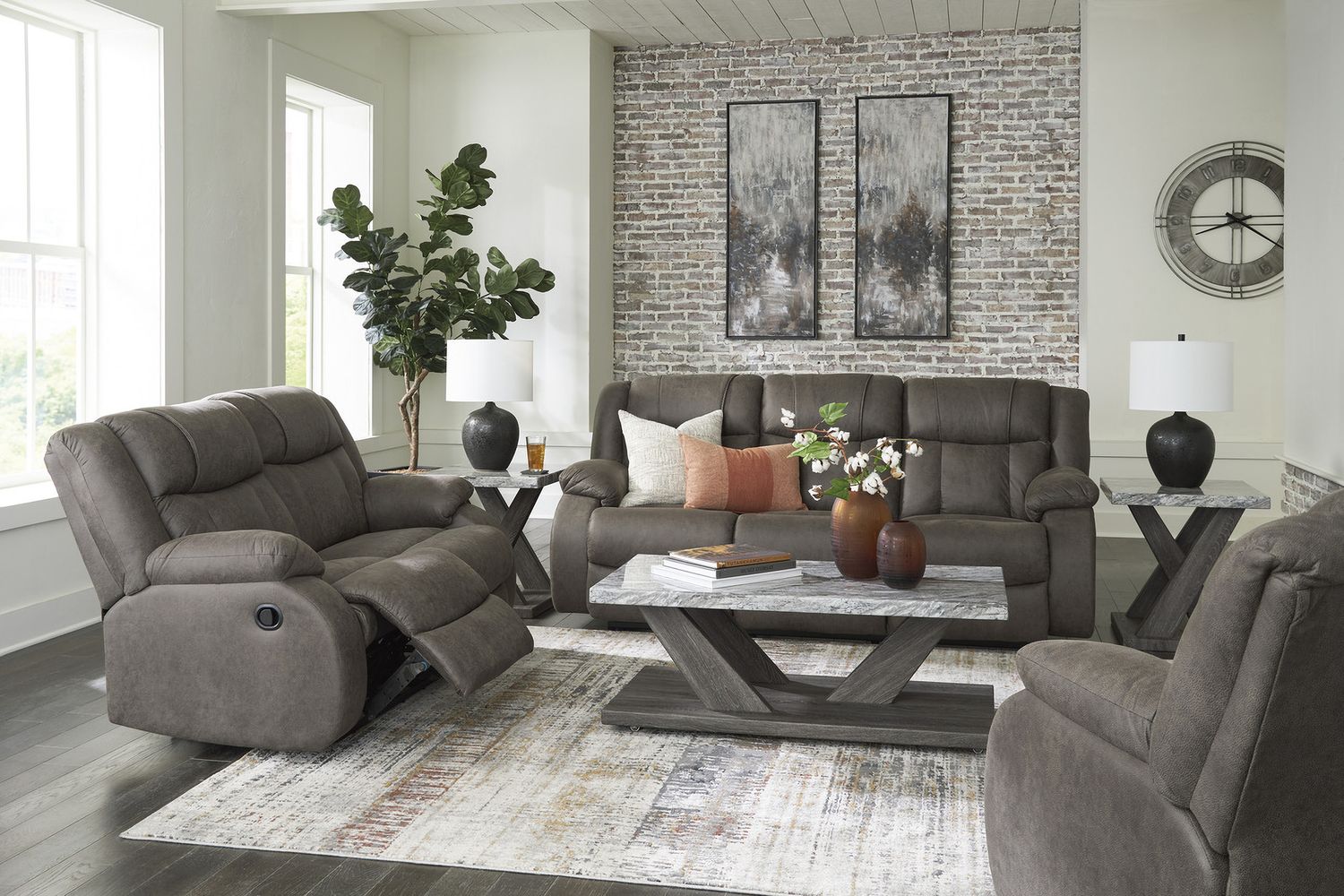 Bensonale Brown And Gray Occasional Table Set T40013