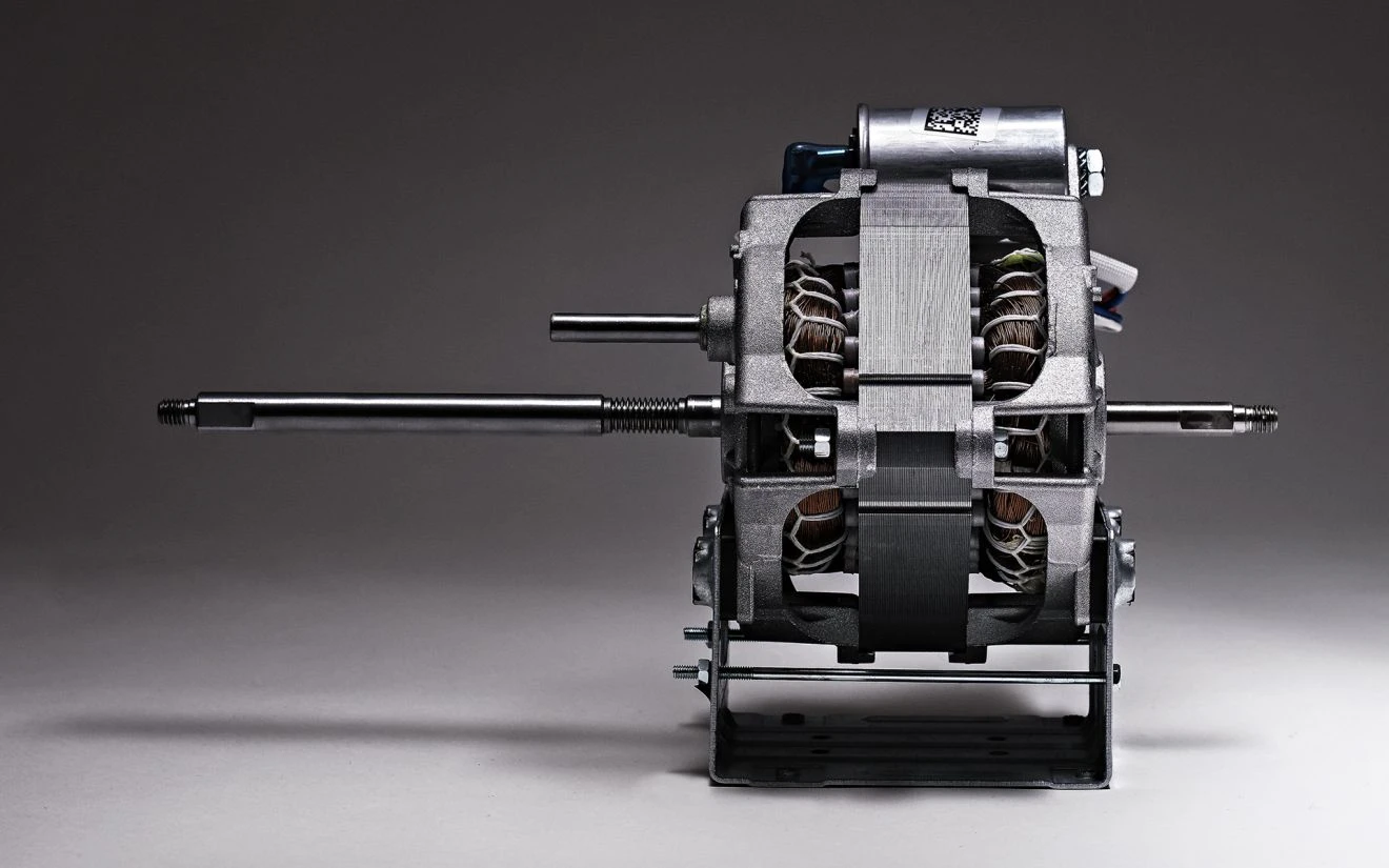 Brushless motor