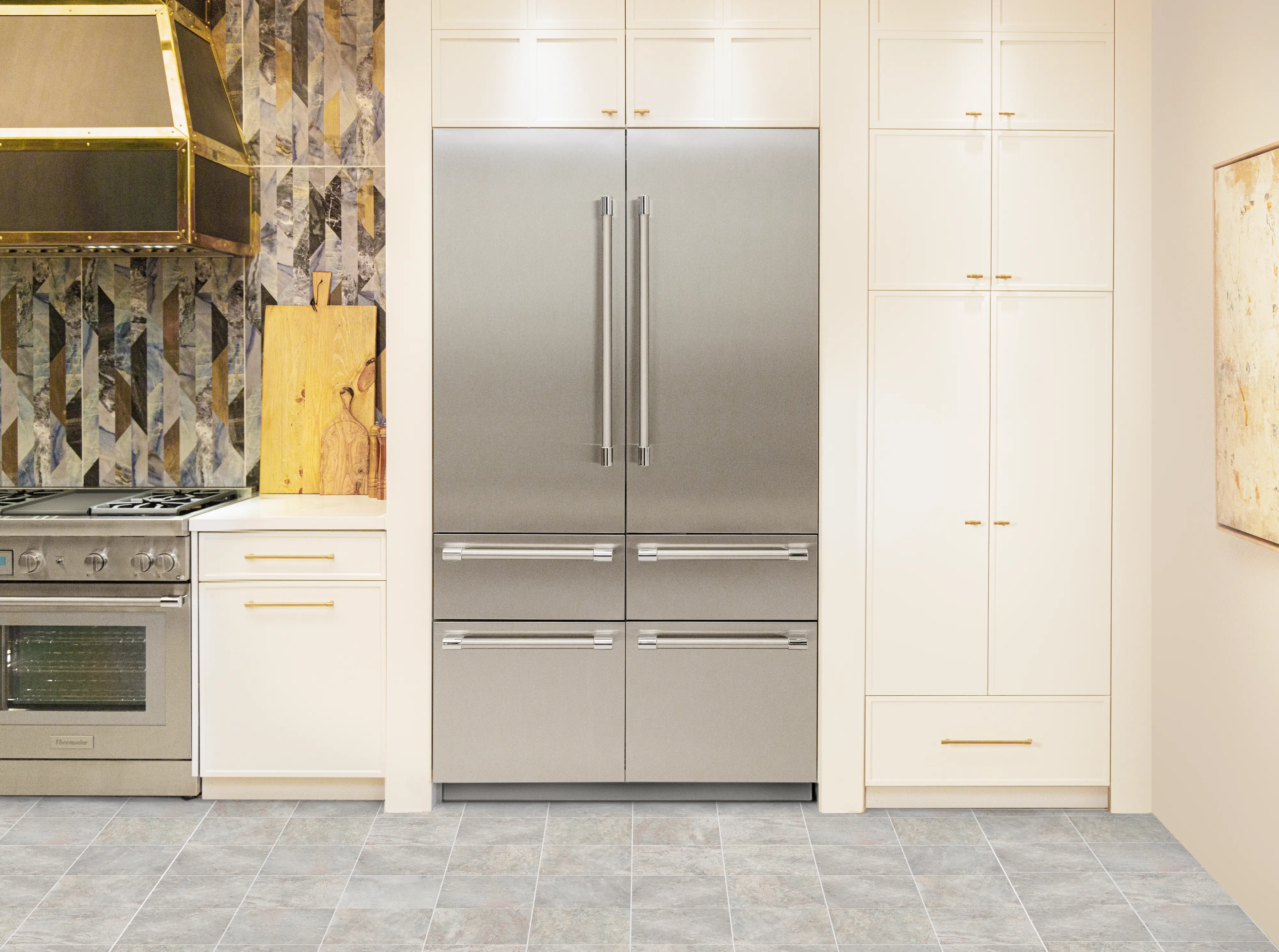 Freedom® Built-in French Door Bottom Freezer Professional T48BT120NS