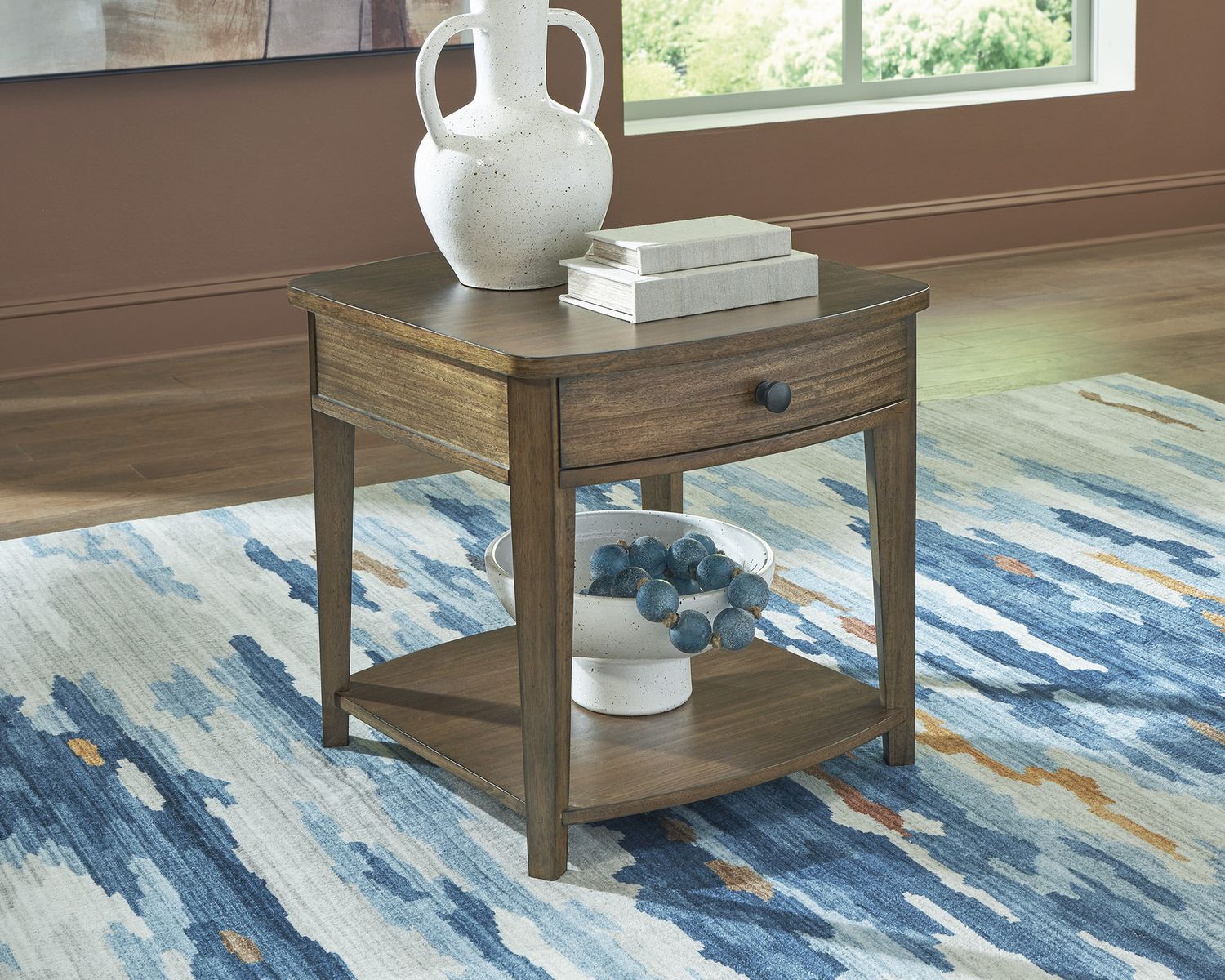 Burkbyer End Table In Brown T5133