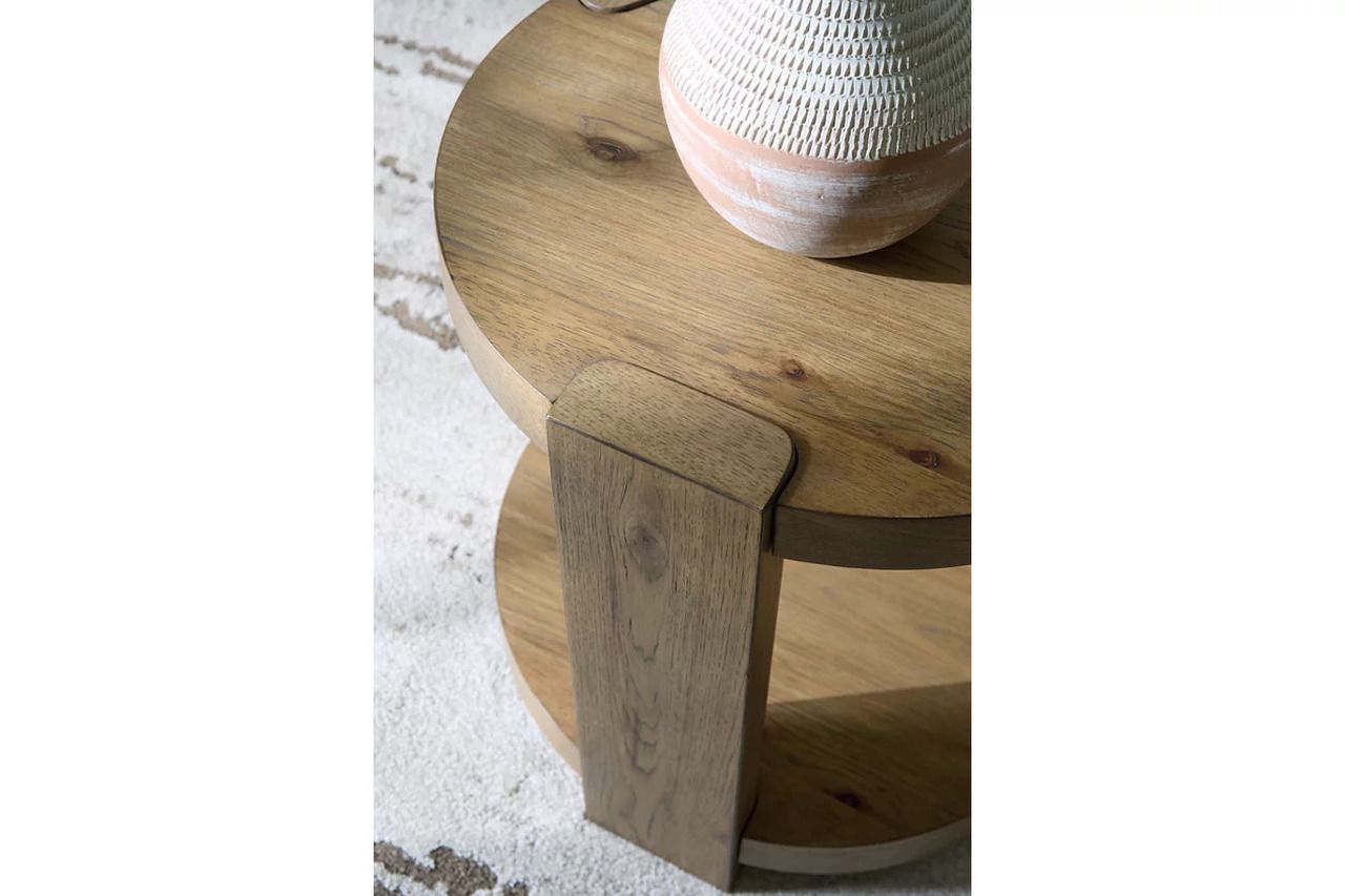 Flangren End Table In Light Brown T5536