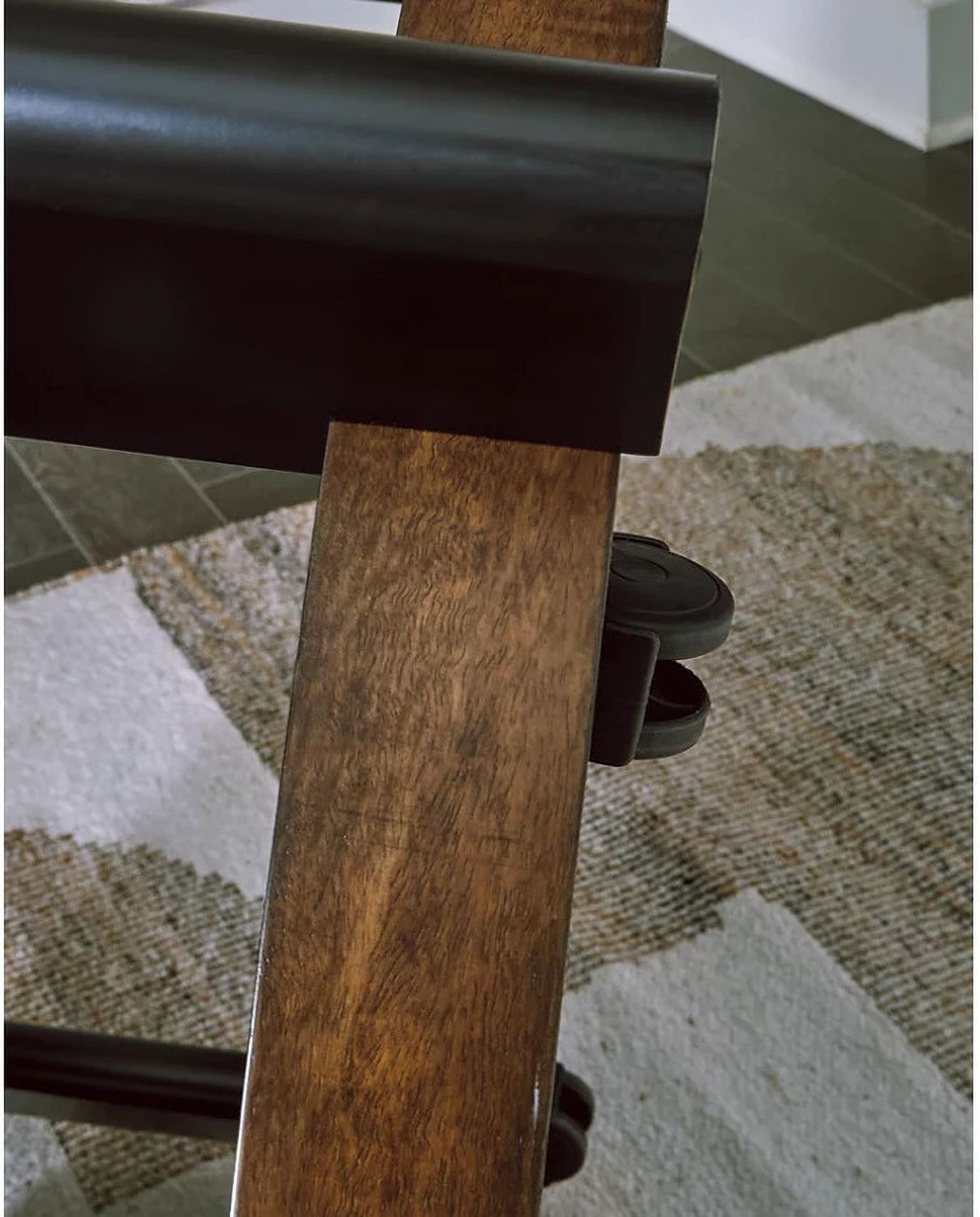 Kraeburn Coffee Table In Brown/Black T6248