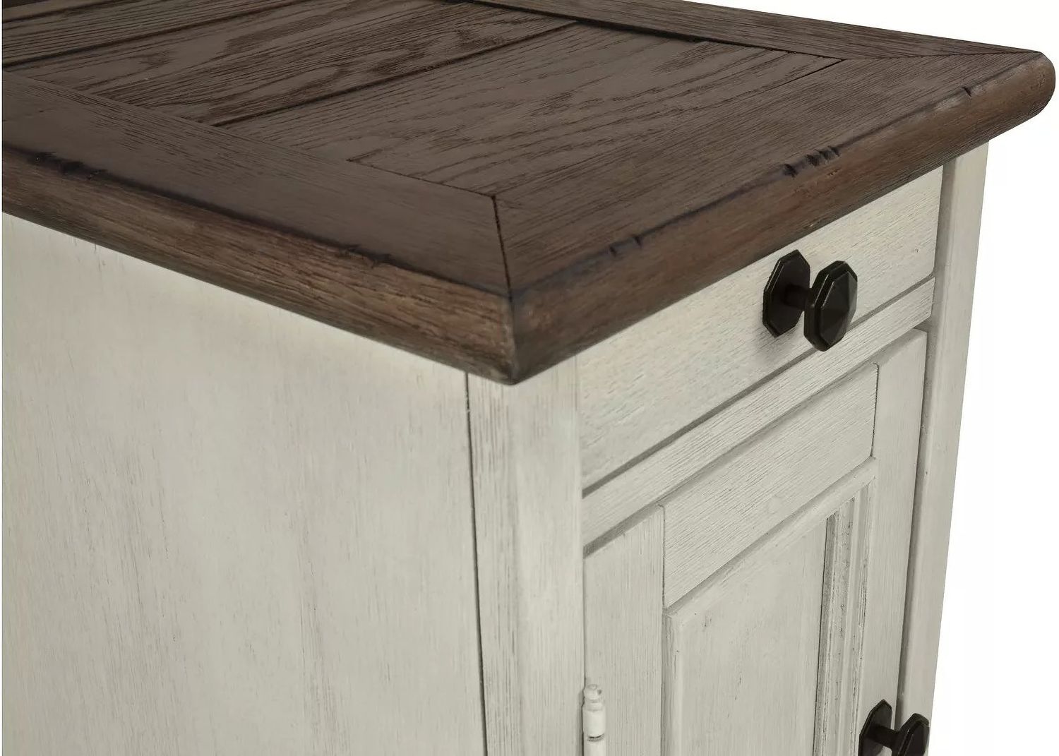 Bolanburg Weathered Gray Chair Side End Table T6377