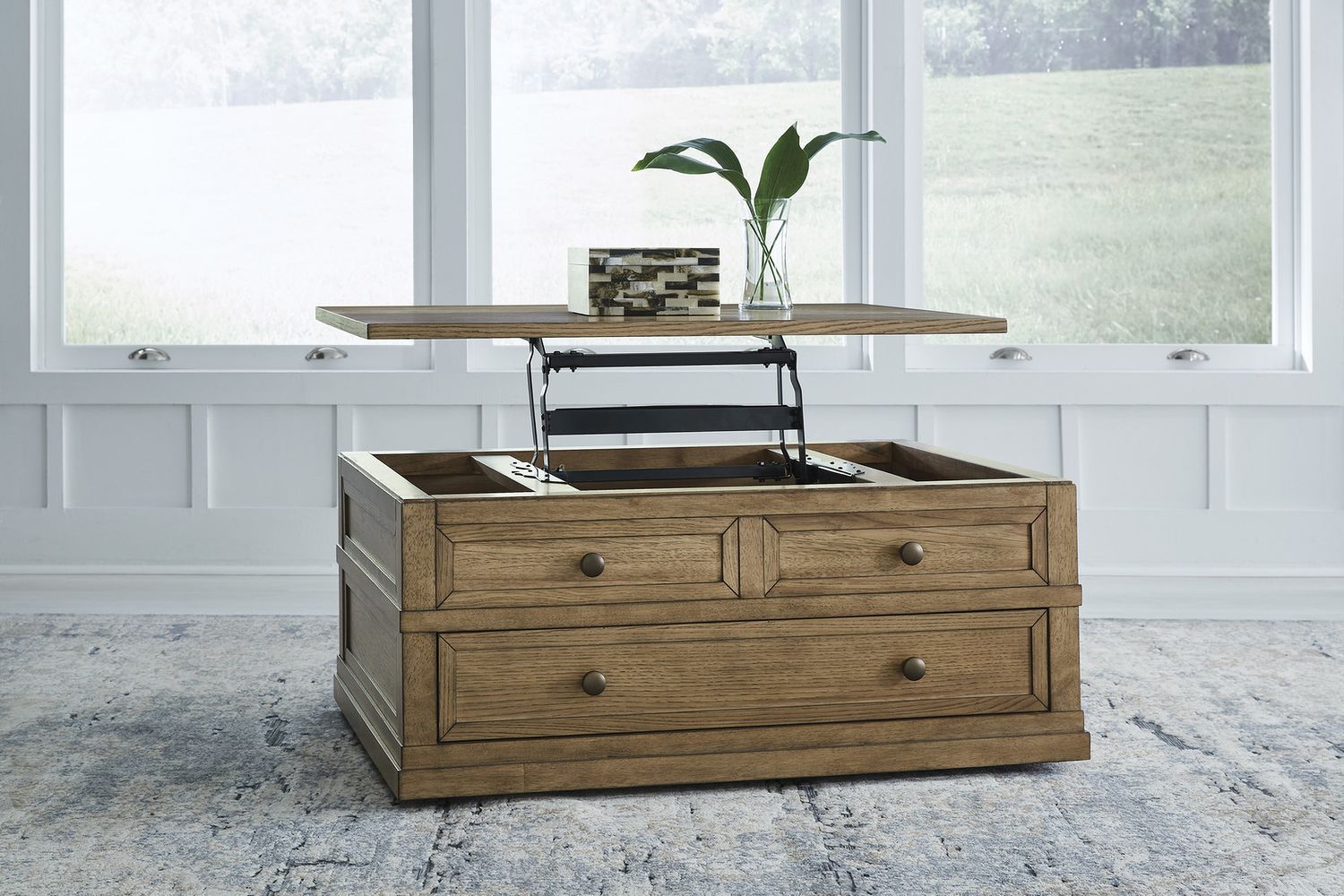 Sharlance Lift-Top Coffee Table In Light Brown T6559