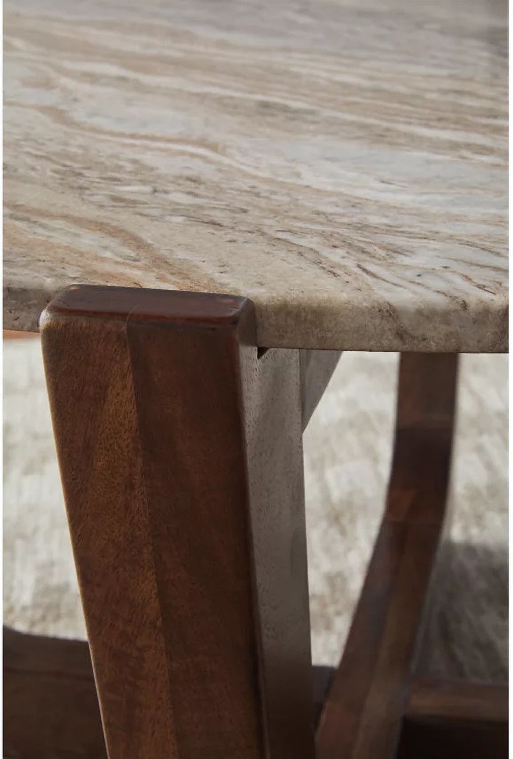 Tanidore Coffee Table In Warm Brown T6678