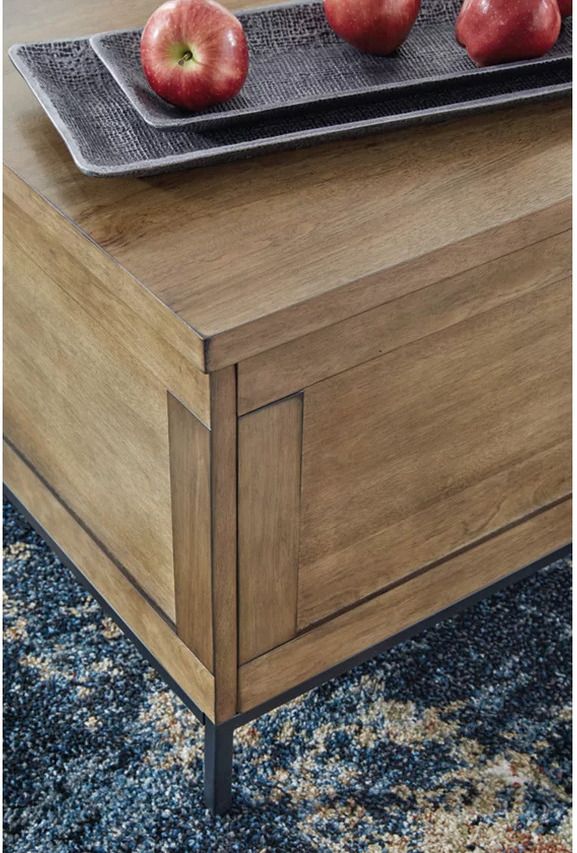Torlanta Lift-Top Coffee Table In Brown T6869