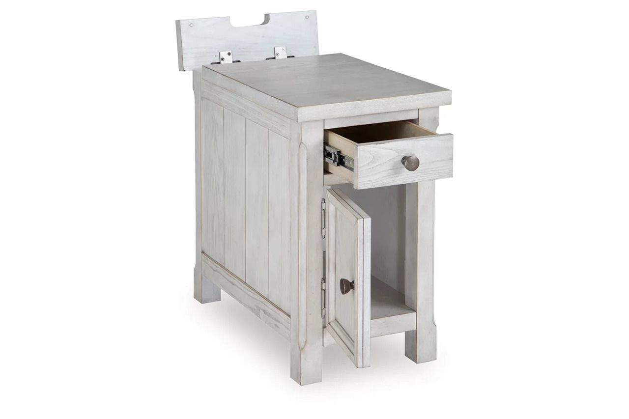 Robbinsdale Chairside End Table In Antique White T7297