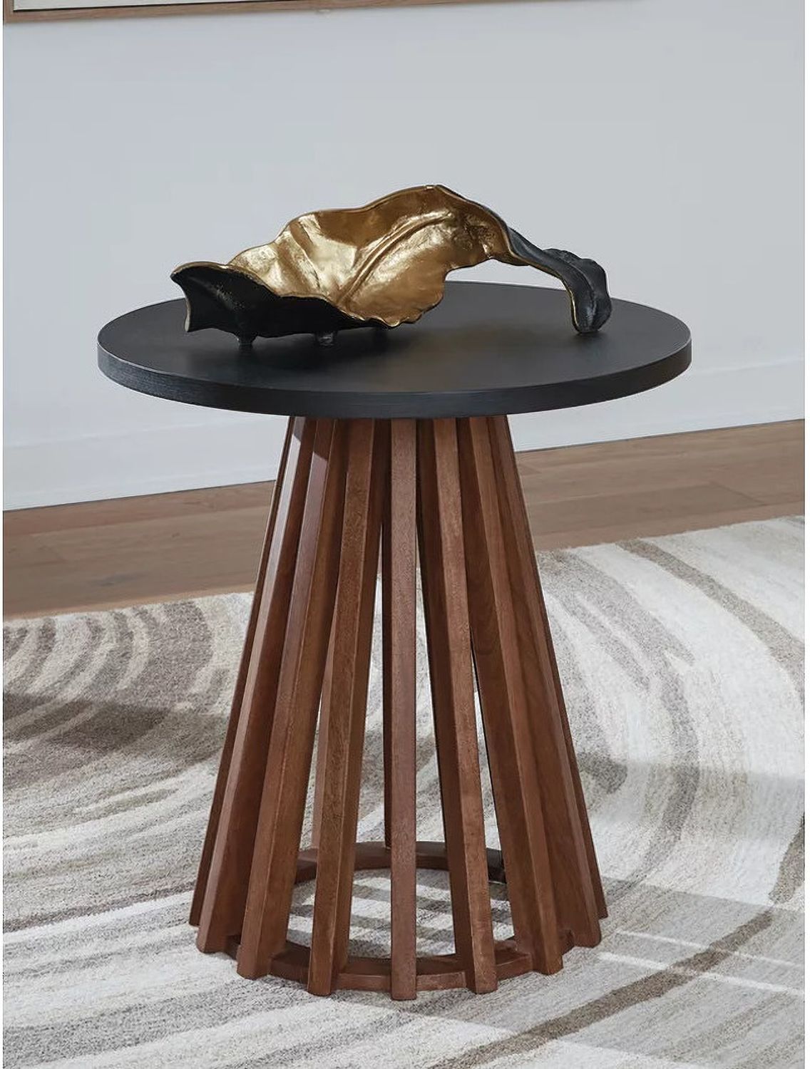 Kallari End Table In Warm Brown and Black T7376
