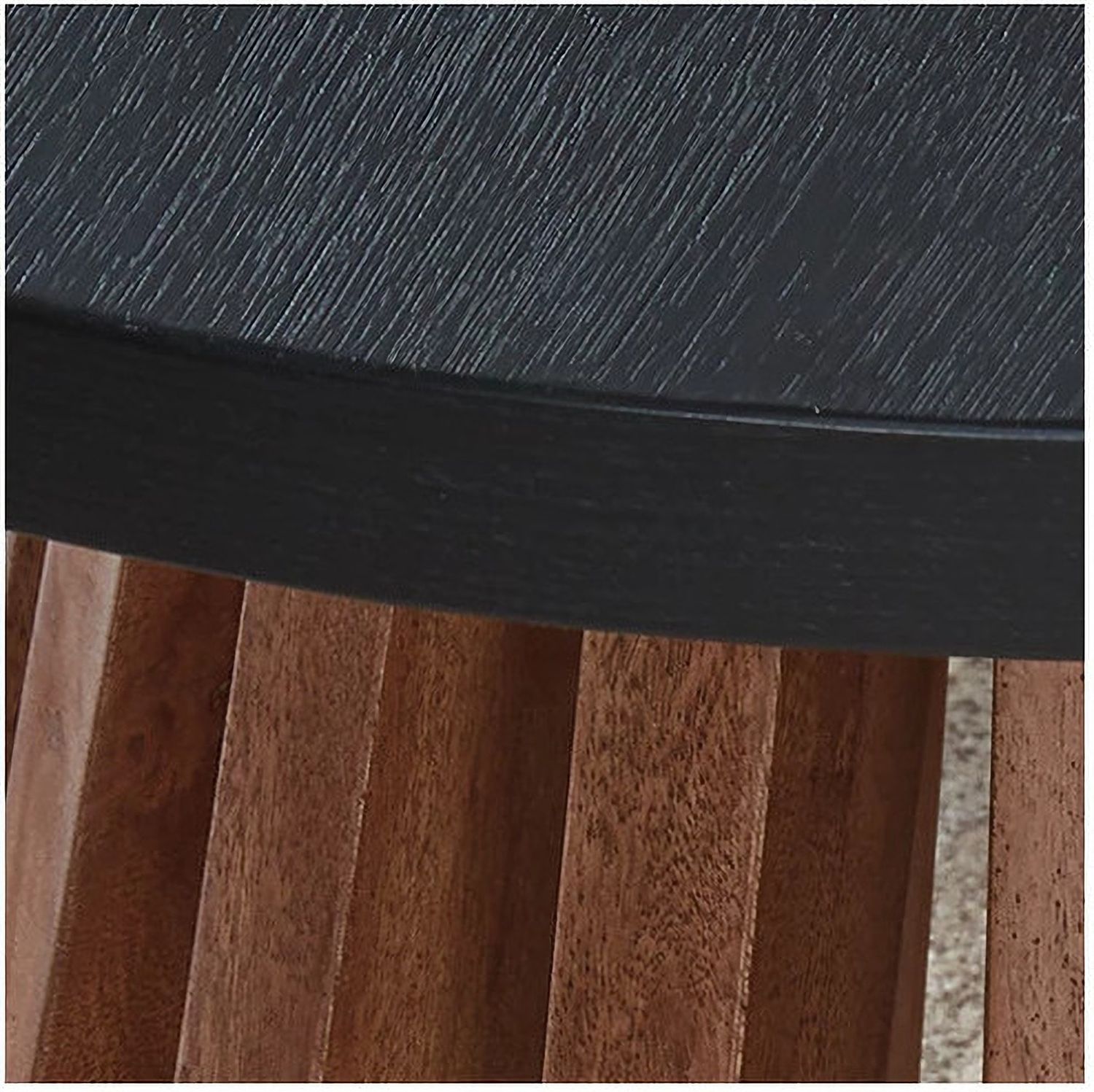 Kallari End Table In Warm Brown and Black T7376