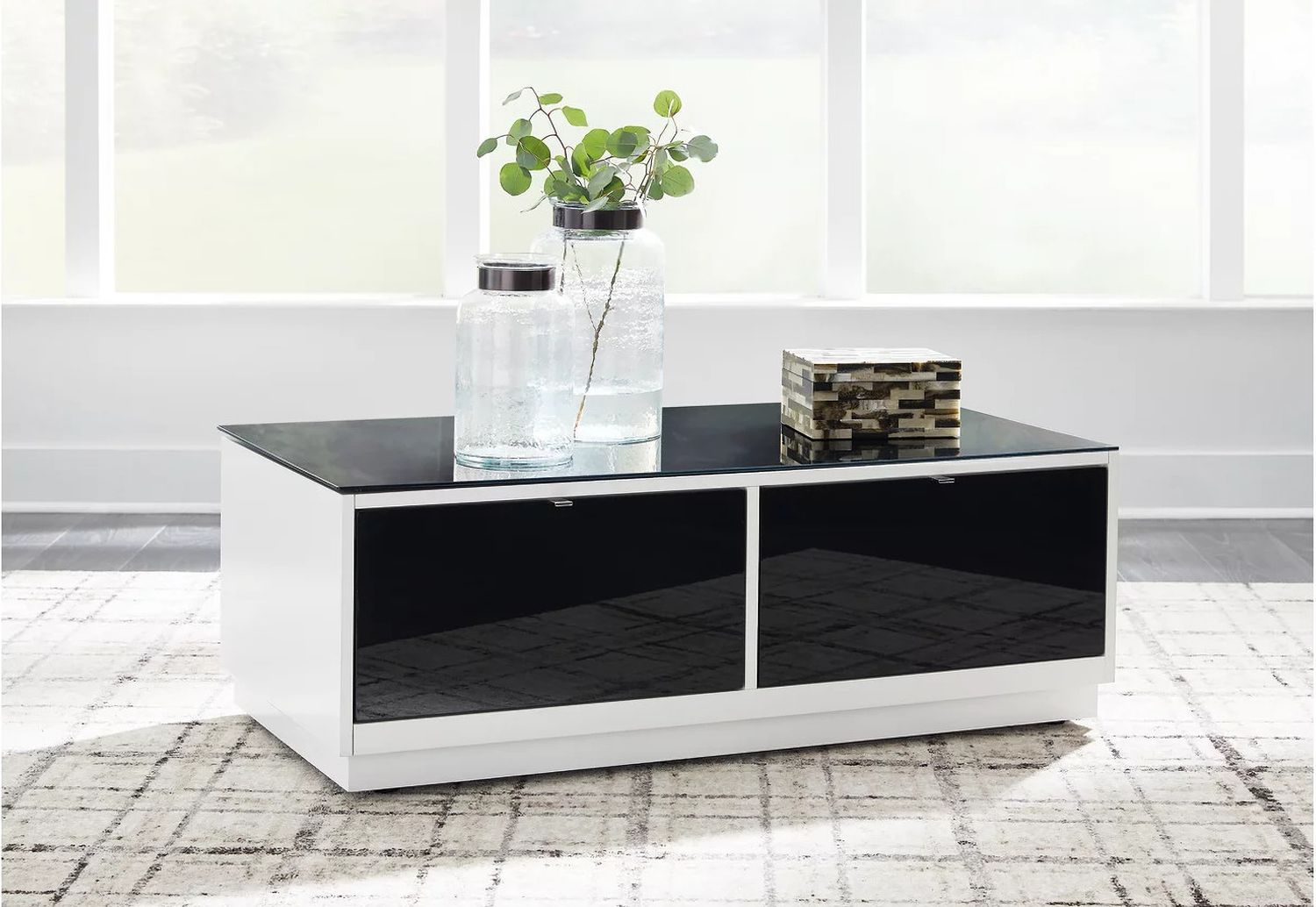 Gardoni Coffee Table In White And Black T7561