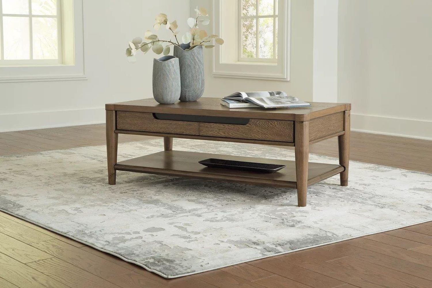 Roanhowe Coffee Table In Brown T7691