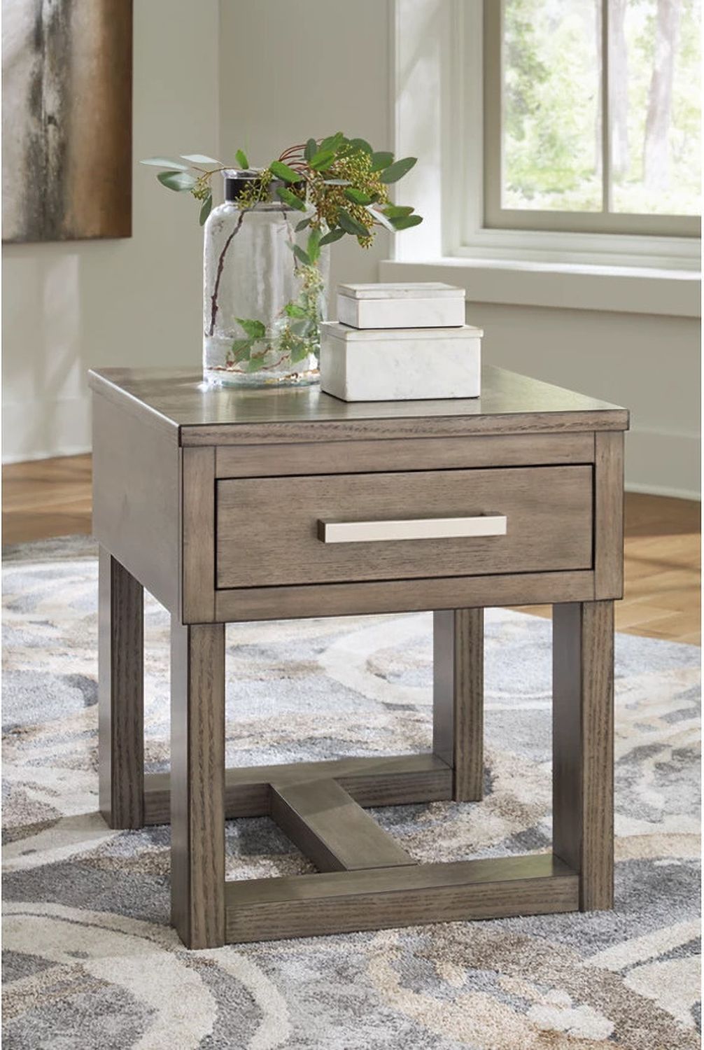 Loyaska End Table In White and Brown T8543