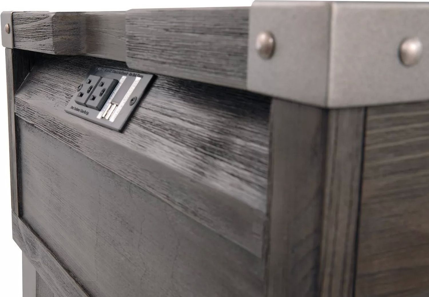 Todoe Dark Gray Rectangular End Table T9013