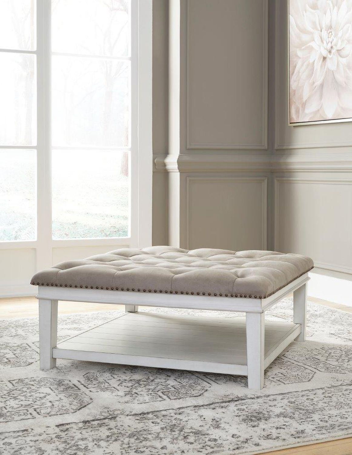 Kanwyn Whitewash Upholstered Coffee Table T93721