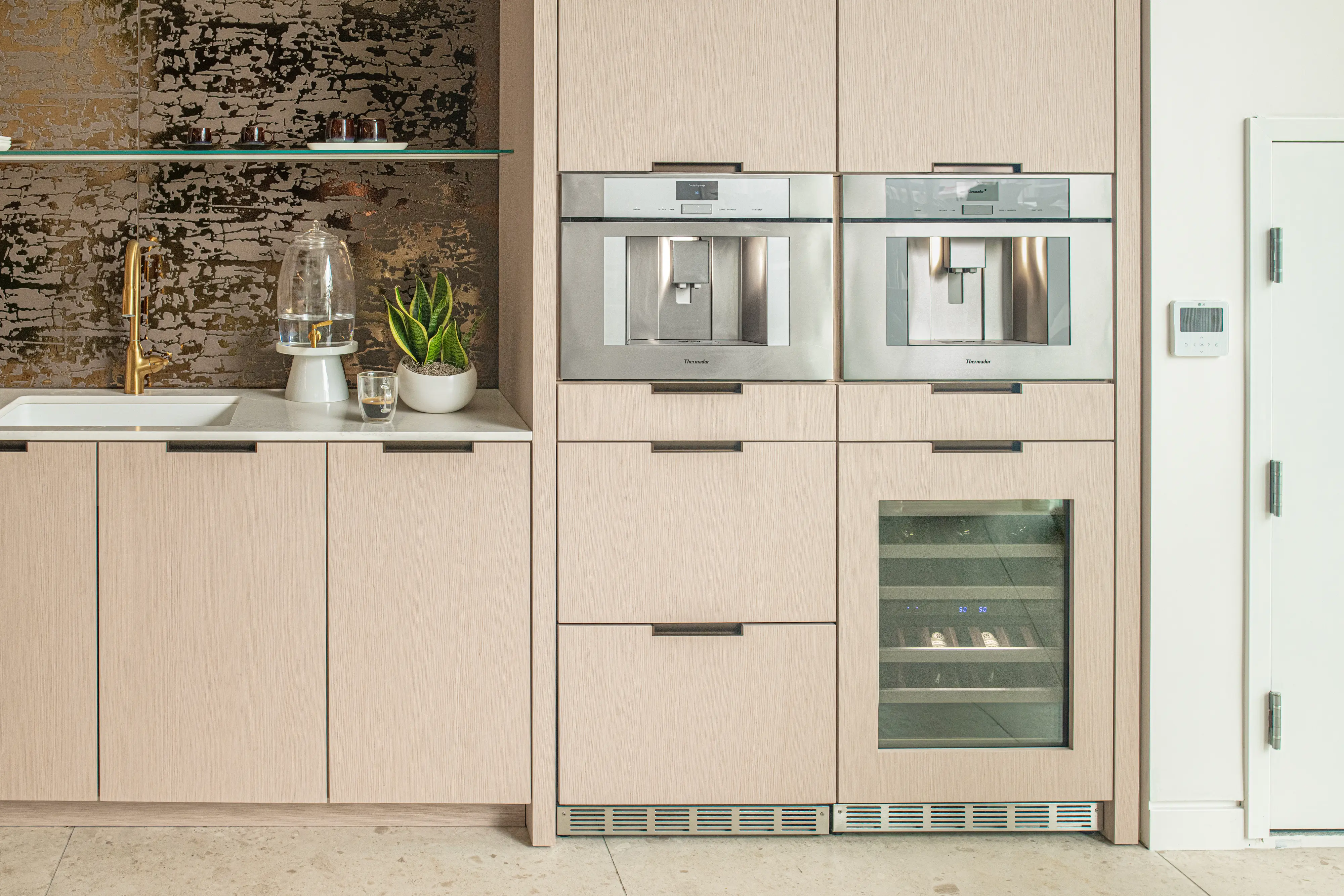 Built-in Coffee Machine , Removable Water Tank TCM24TS