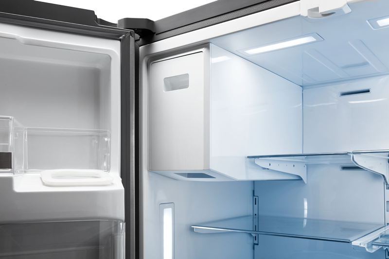 36 Inch Professional French Door Refrigerator With Ice And Water Dispenser view 6