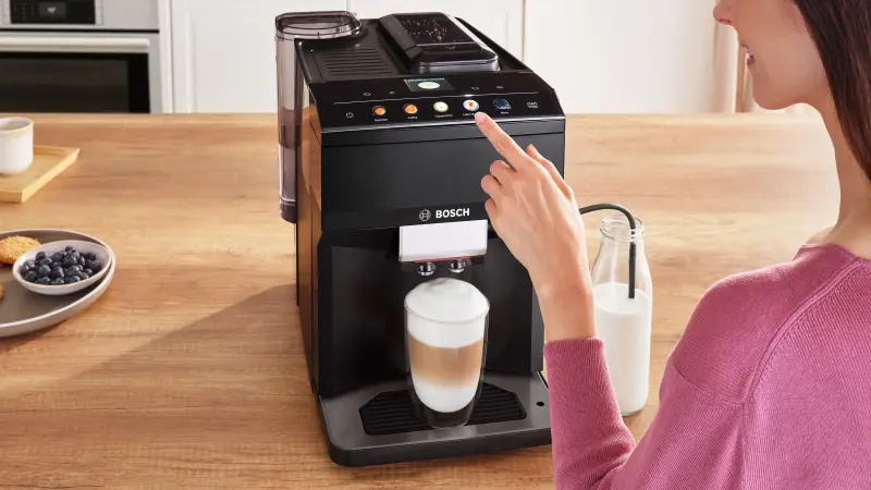 500 Series Fully Automatic Espresso Machine 500 Series VeroCafe, Removable Water Tank TPU40109