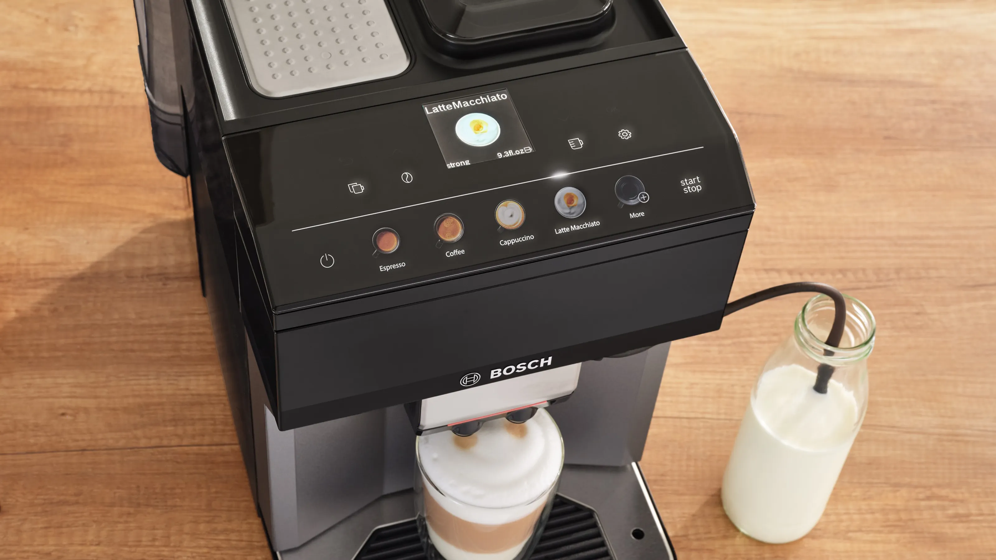 500 Series Fully Automatic Espresso Machine 500 Series VeroCafe, Removable Water Tank TPU40508