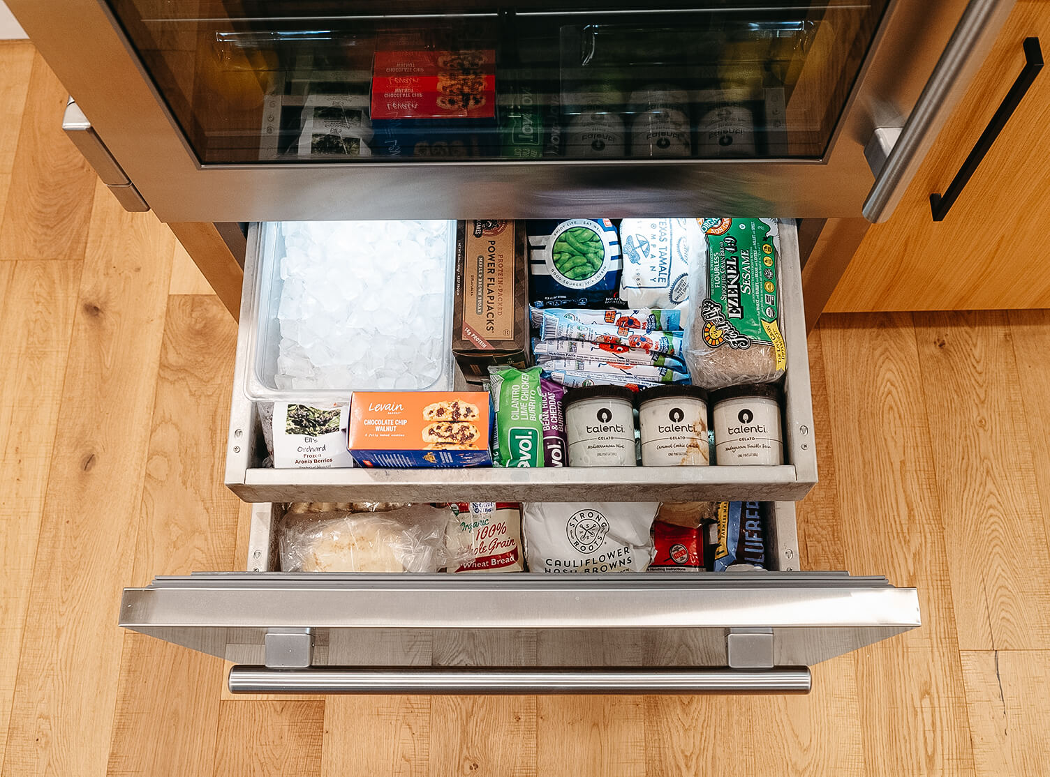 Refrigerator with Bottom Freezer, Left Hinged TR30RBFLSGA