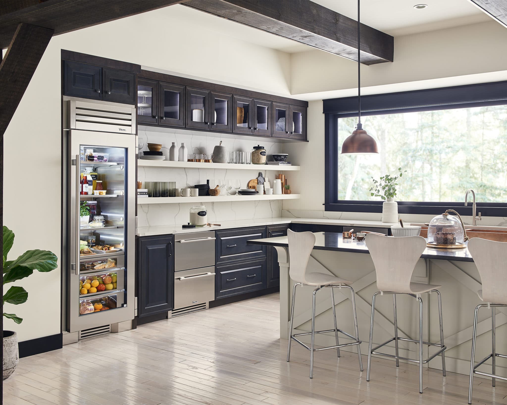 Refrigerator Column, Right Hinged, Ultra Matte Black, Brass Hardware TR36REFRSSC085H01