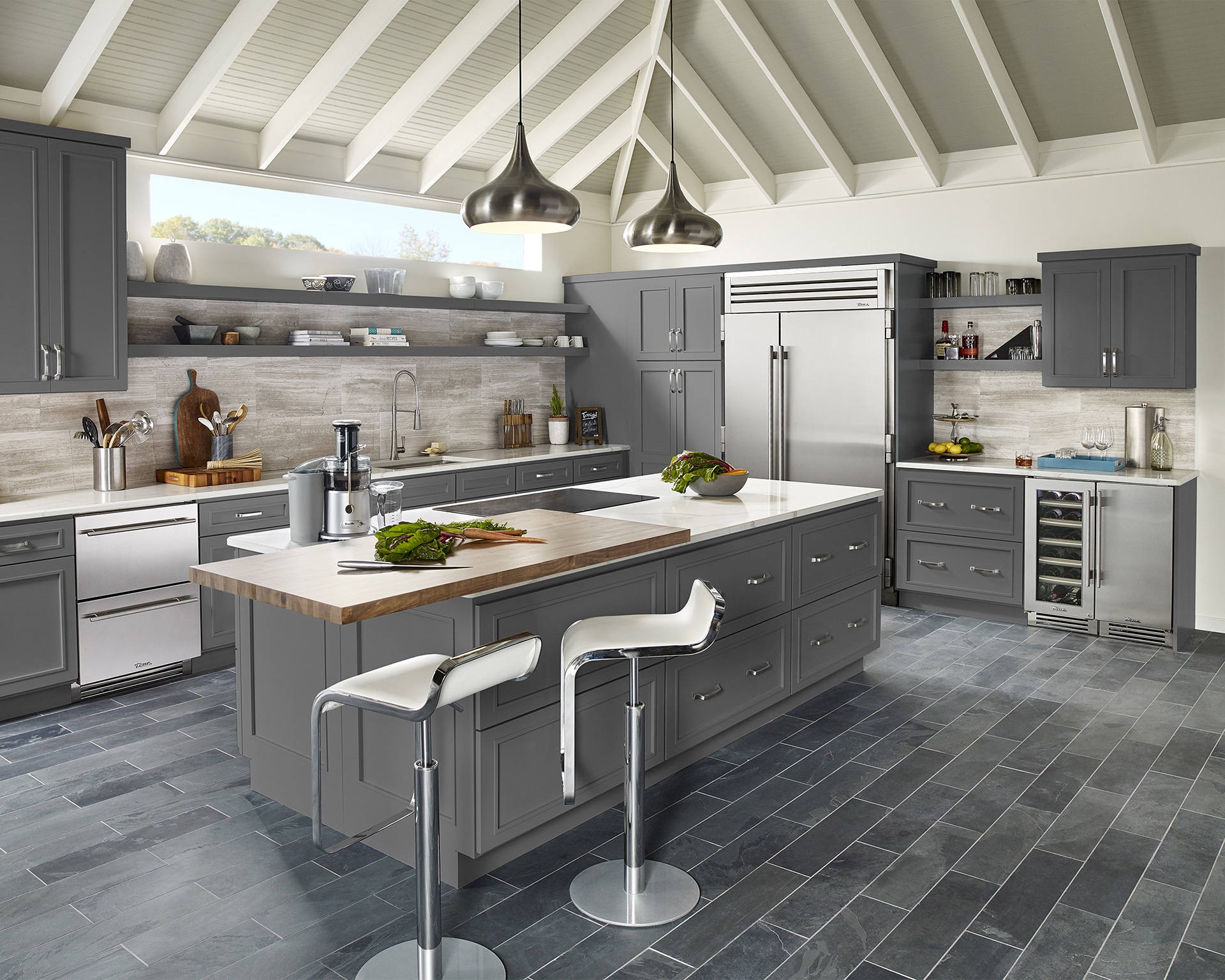 Undercounter Wine Cabinet, Left Hinged, Antique White TWC24DZLOGCDSK050H04