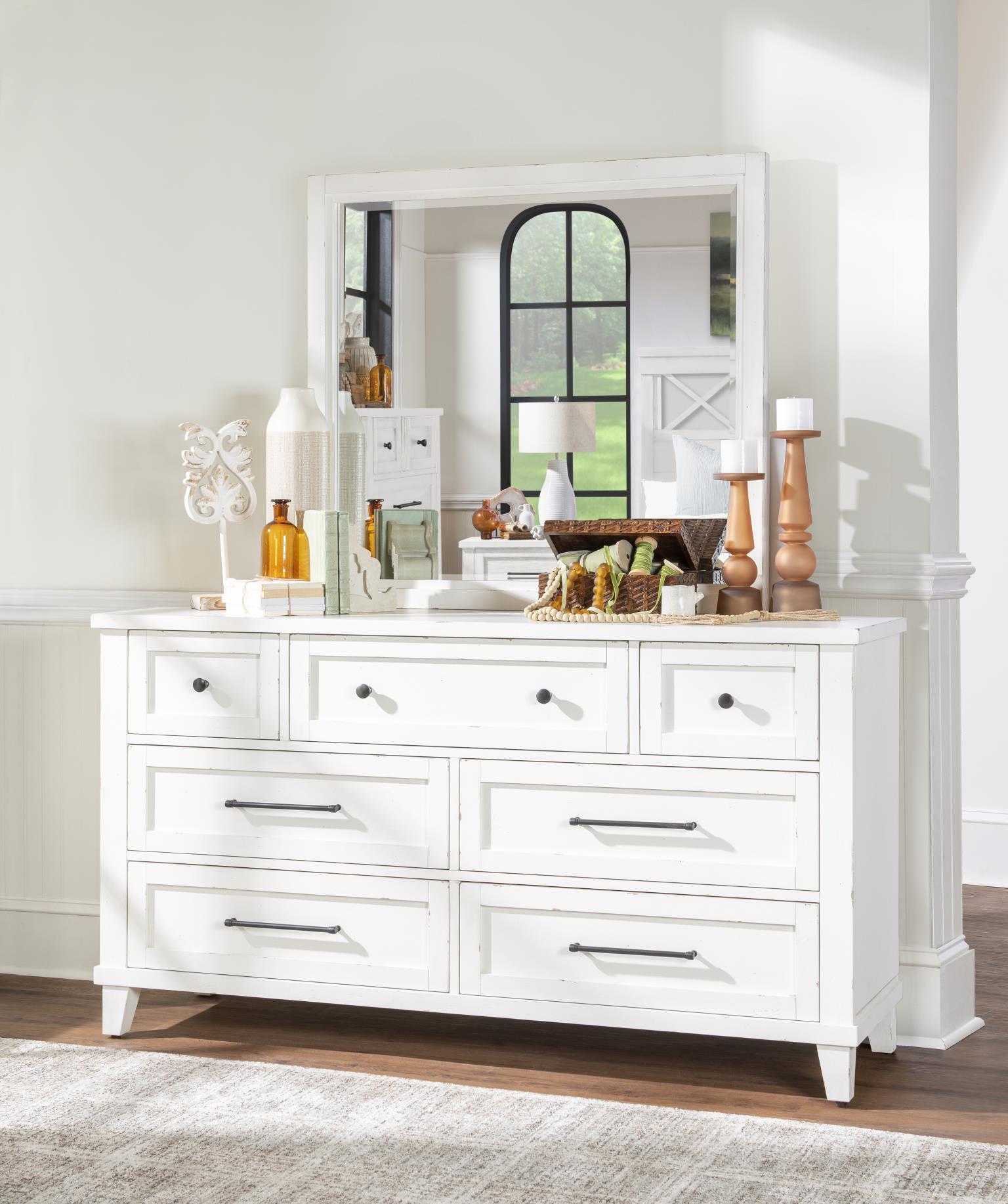TY4421 XXX's and OOO's BR Dresser W Power Usb TY44211200