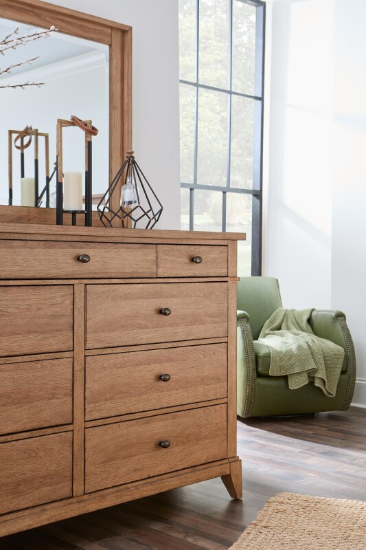 TY656 Today's Traditions BR Dresser 9 Drawers TY656650