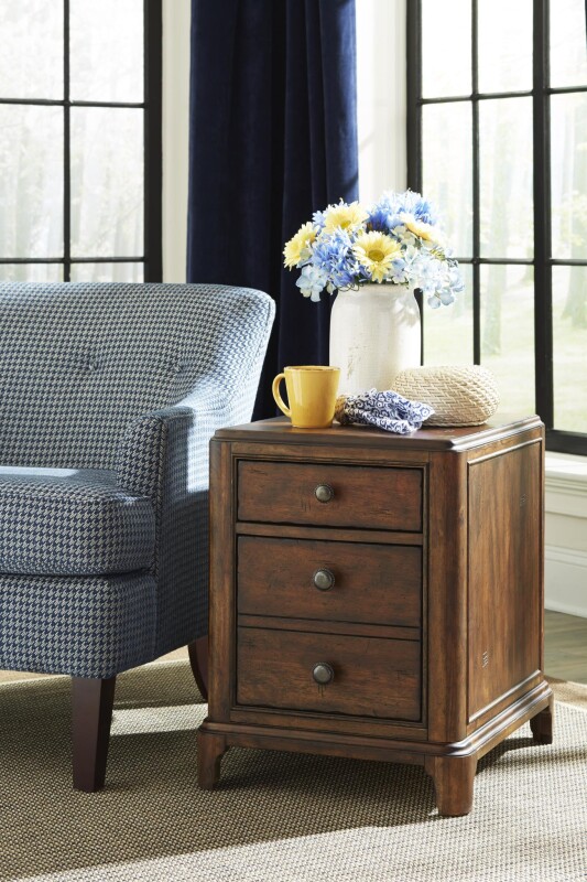 Chairside Table TY920811