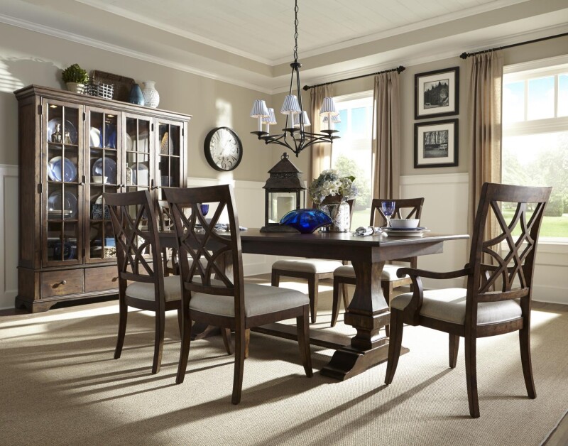 TY920 Trisha Yearwood Home DR Complete Monticello Display China Cabinet TY920893K