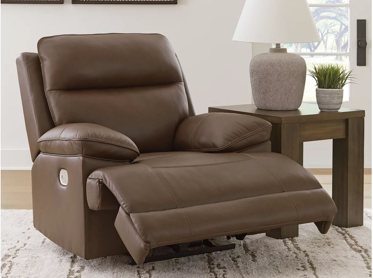 VonRyan Power Recliner In Tobacco U1040013