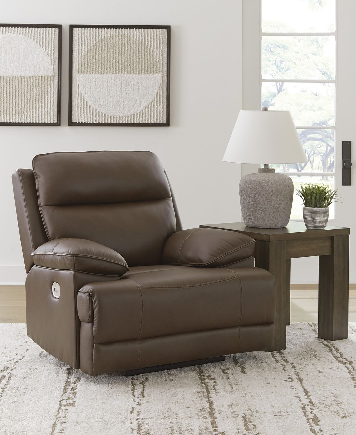 VonRyan Power Recliner In Tobacco U1040013